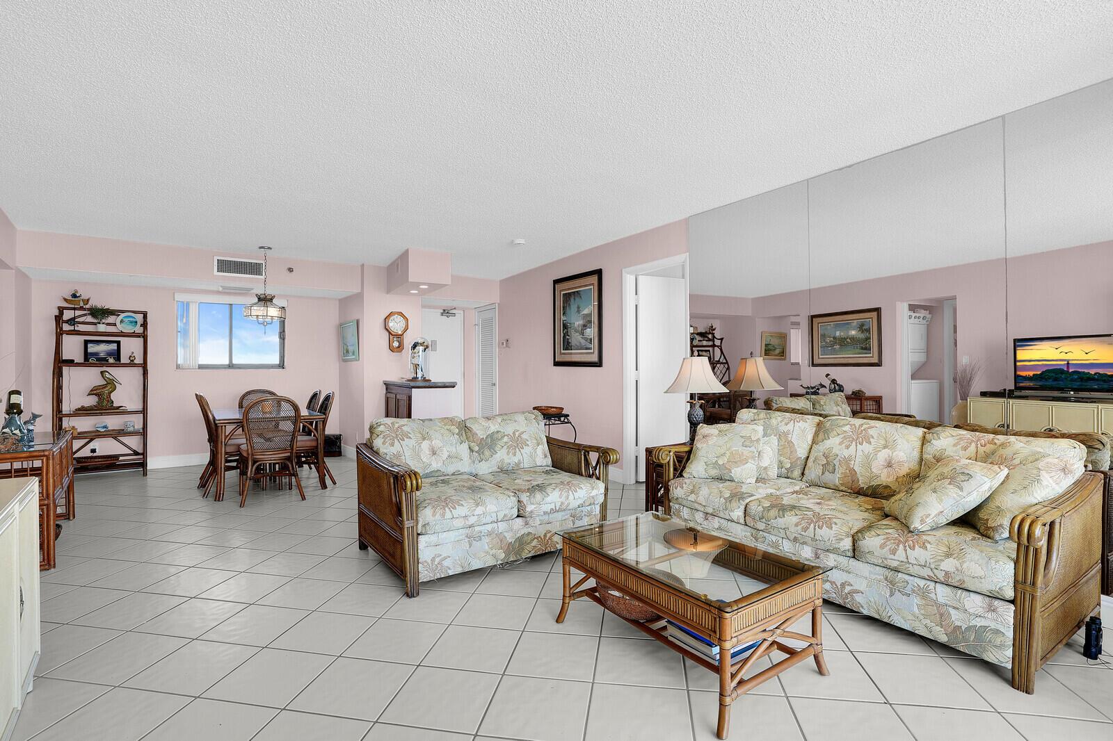 100 Ocean Trail Way 703