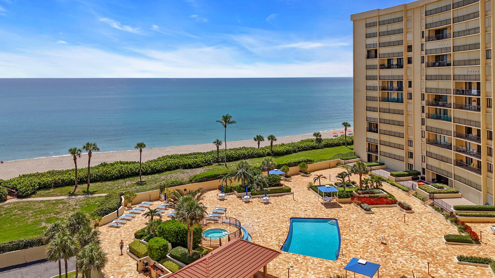 100 Ocean Trail Way 703