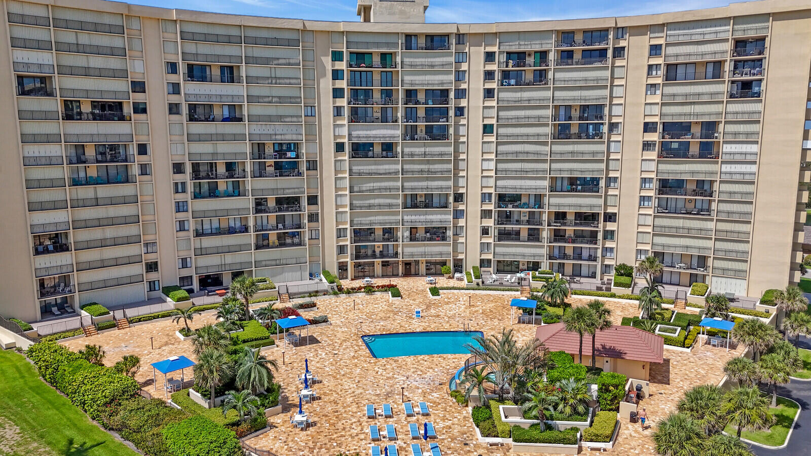 100 Ocean Trail Way 703