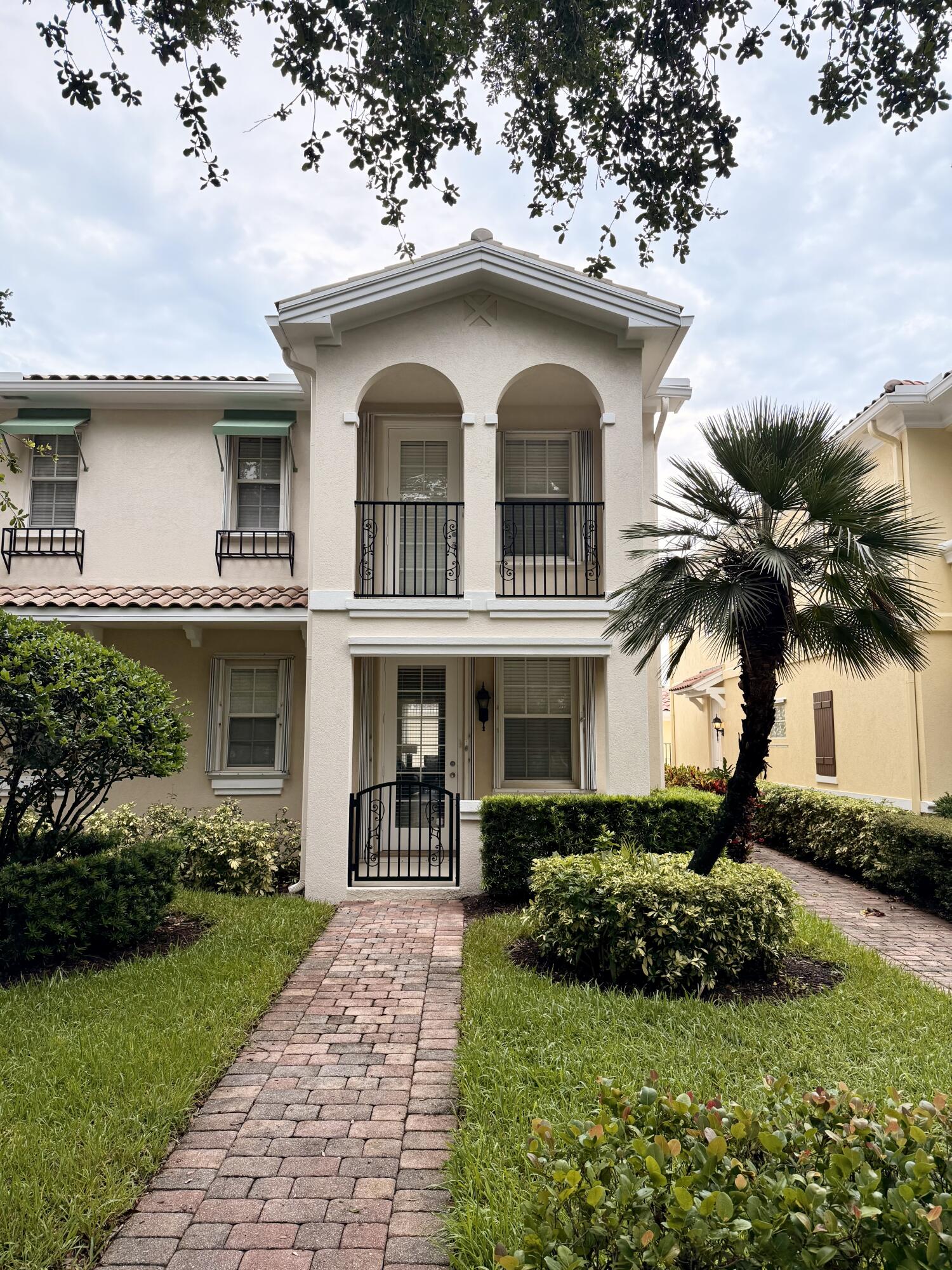1609 Jeaga Drive