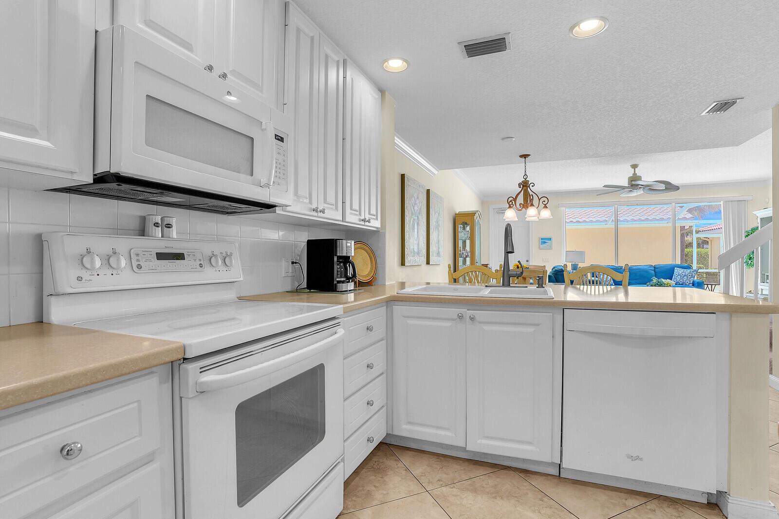 1609 Jeaga Drive