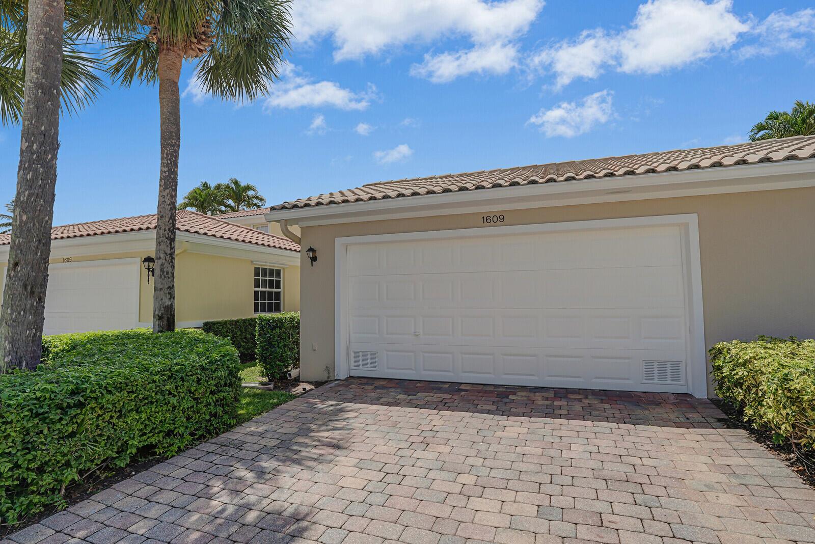 1609 Jeaga Drive