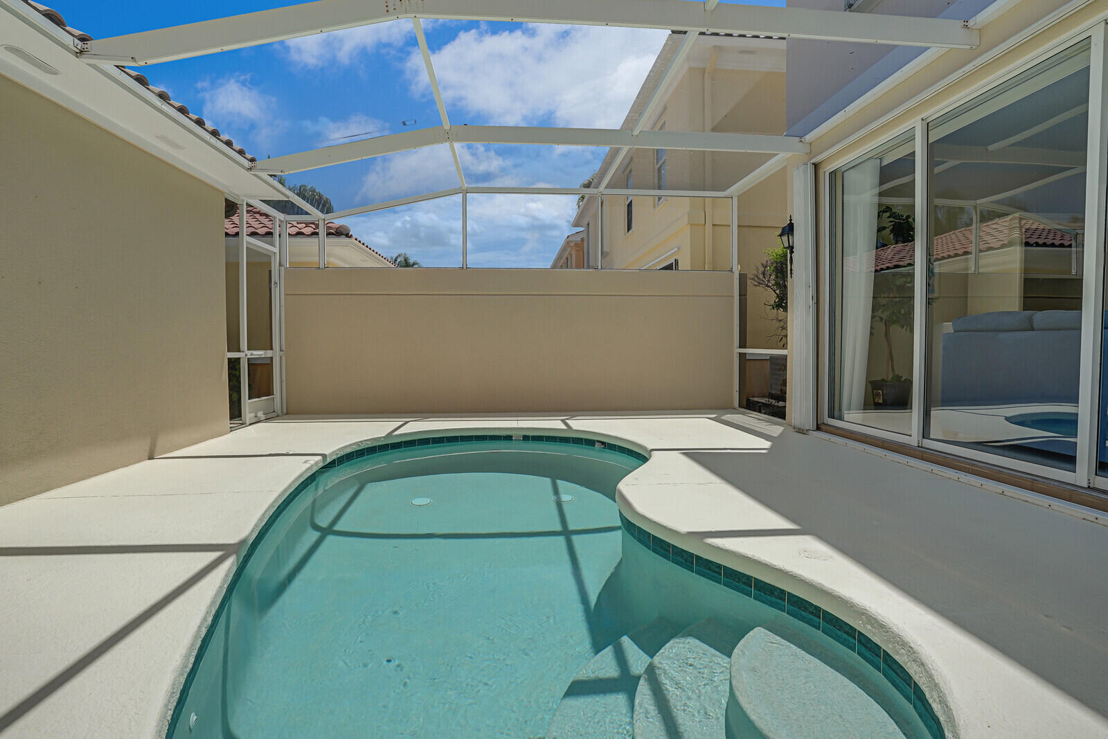 1609 Jeaga Drive