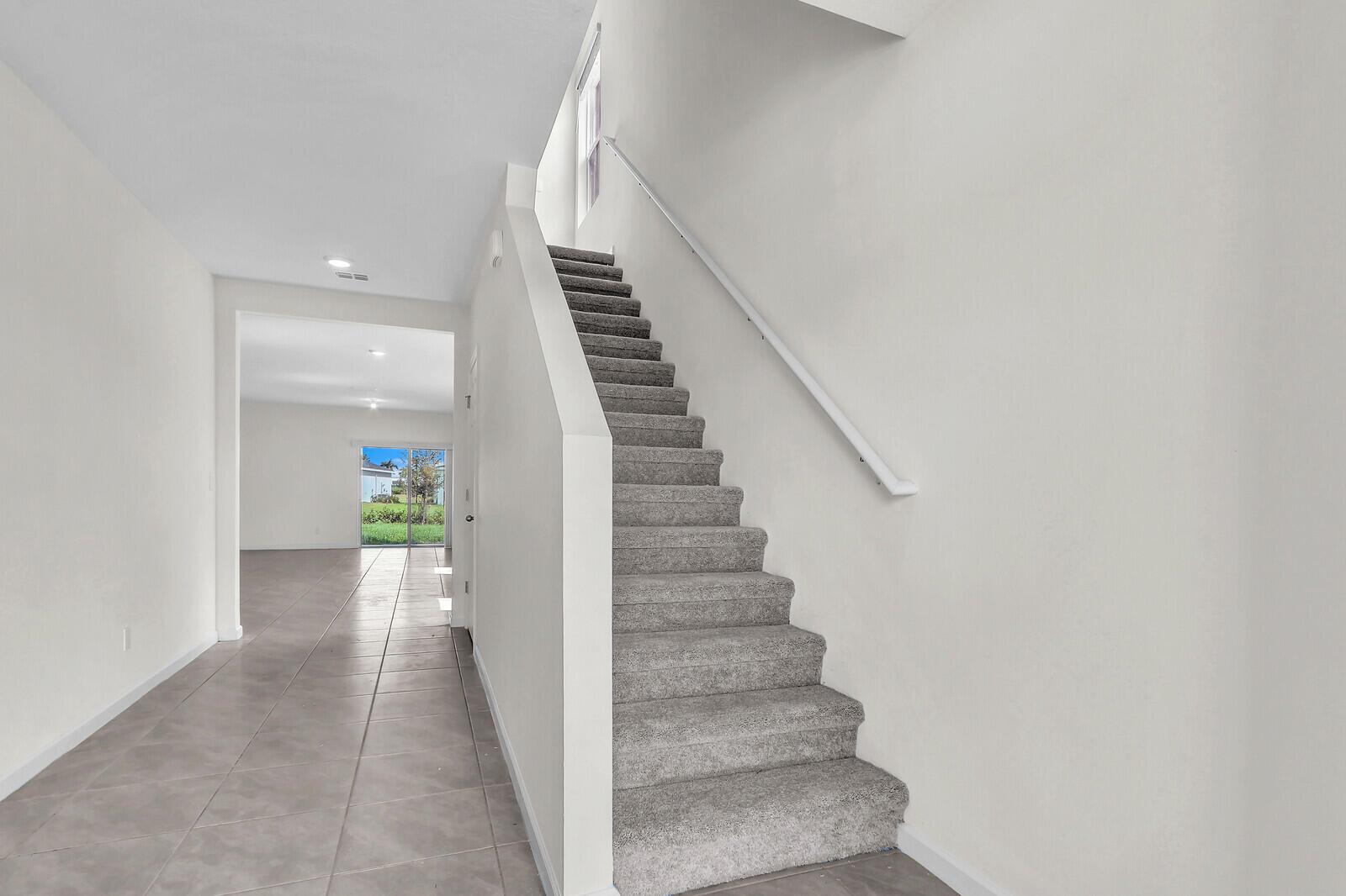 12335 SW Nettuno Way