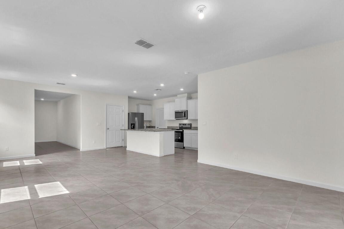 12335 SW Nettuno Way