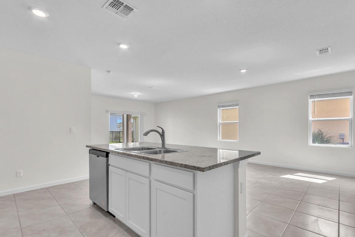 12335 SW Nettuno Way