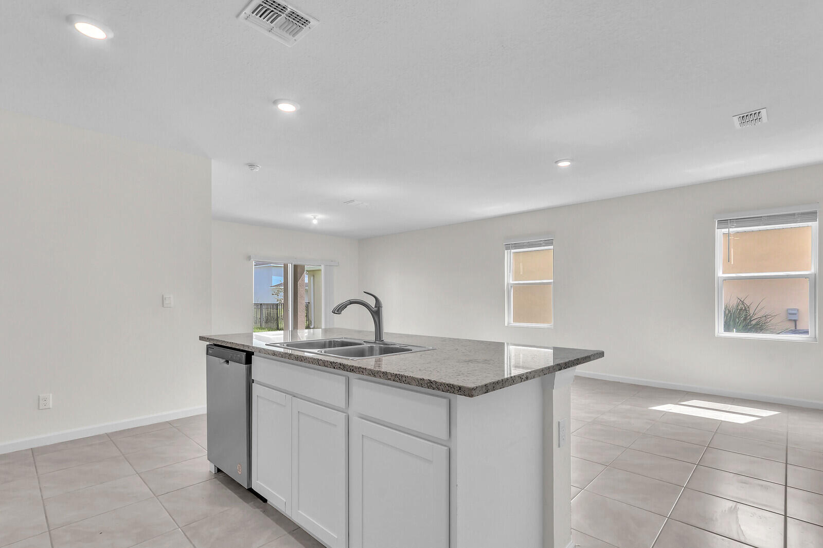 12335 SW Nettuno Way