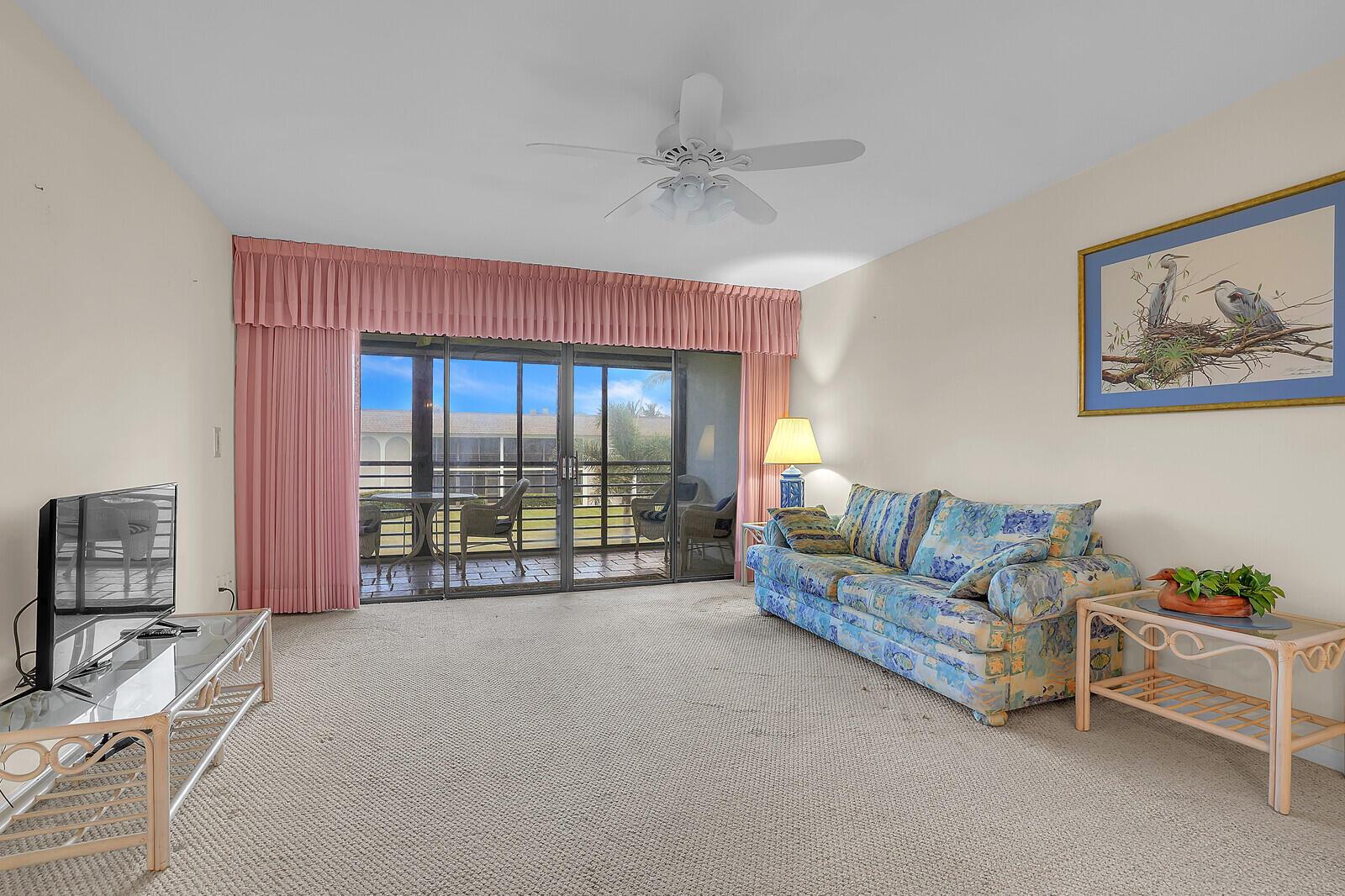 755 Saturn Street H207