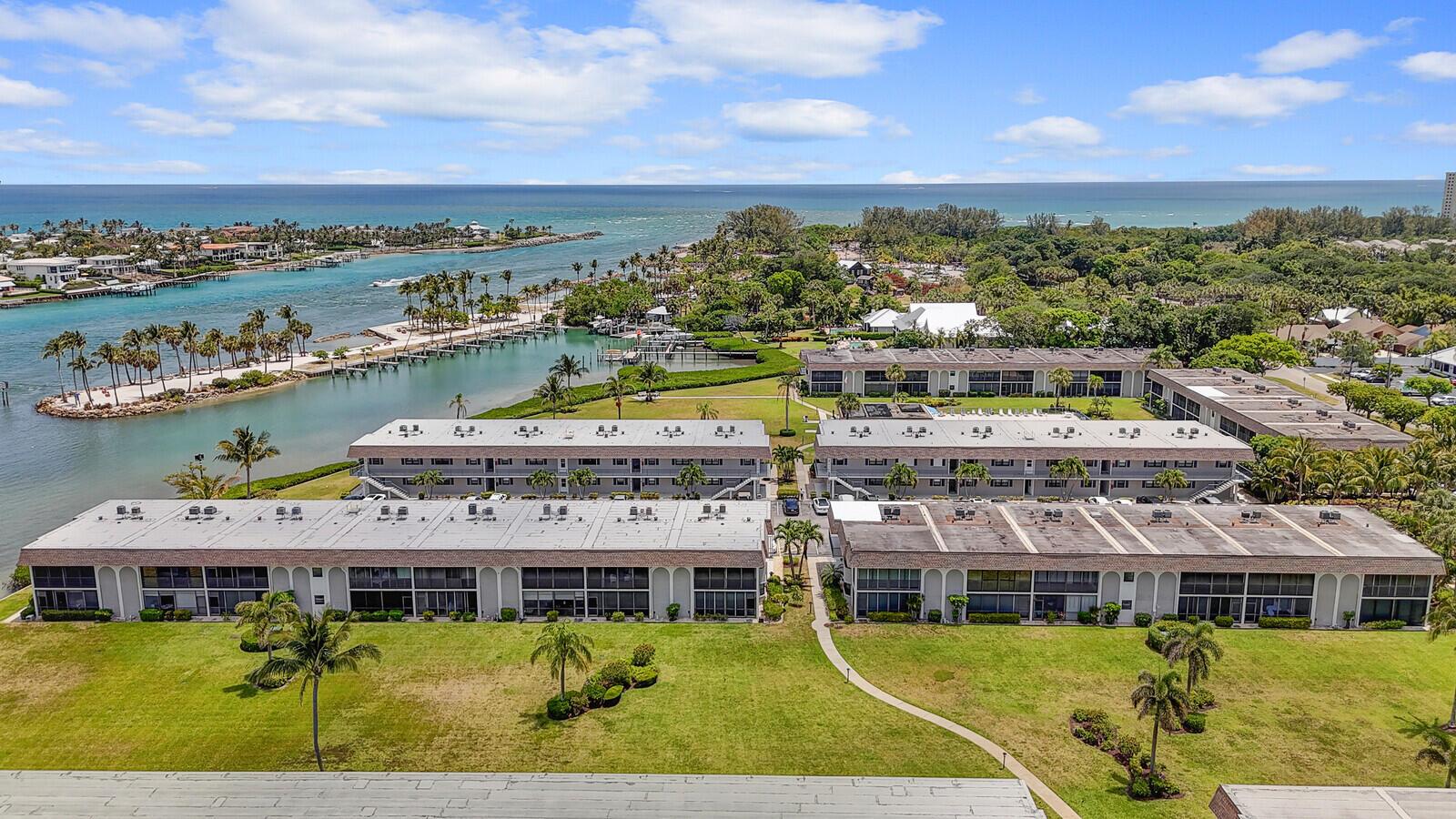 755 Saturn Street H207