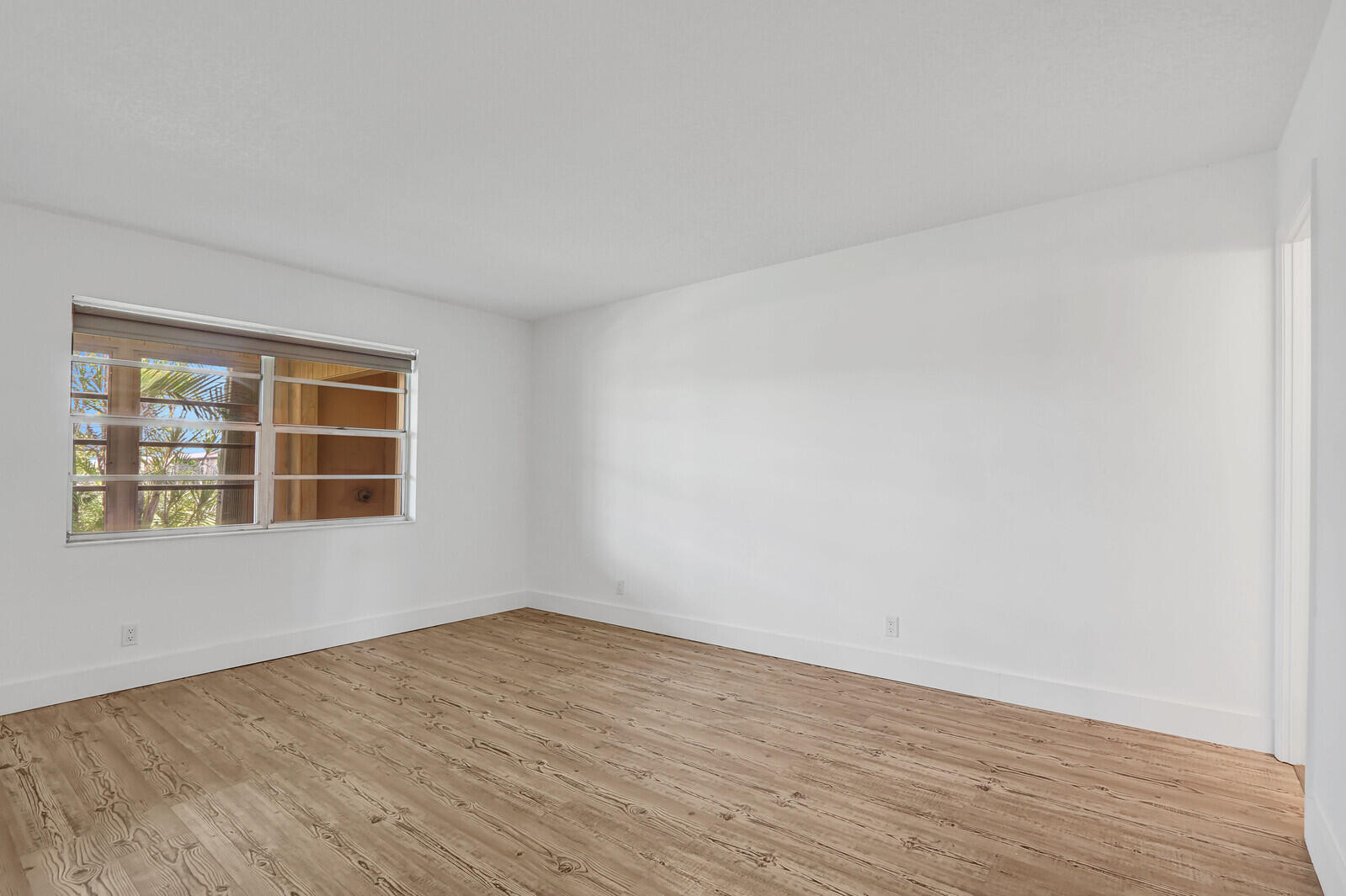 239 Lake Meryl Drive