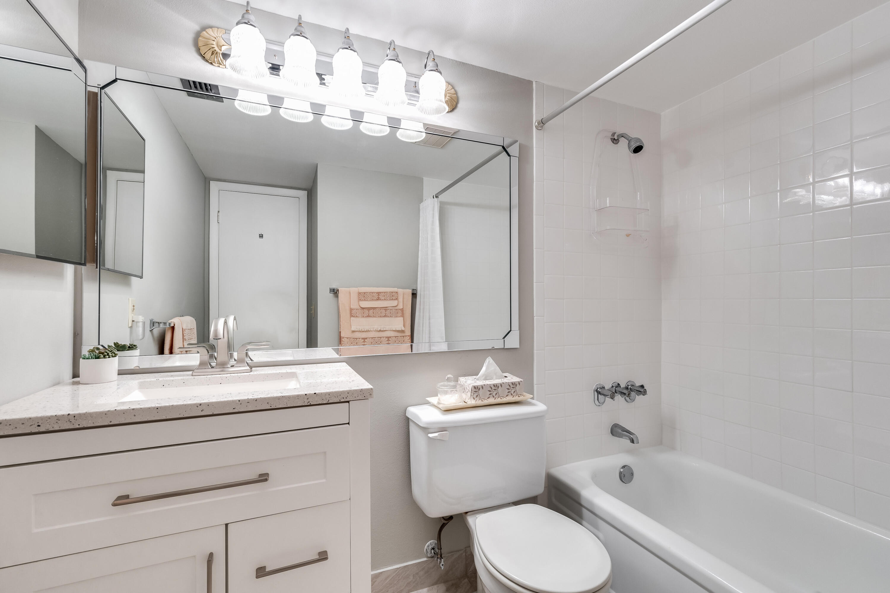 122 Lake Pine Circle B-1