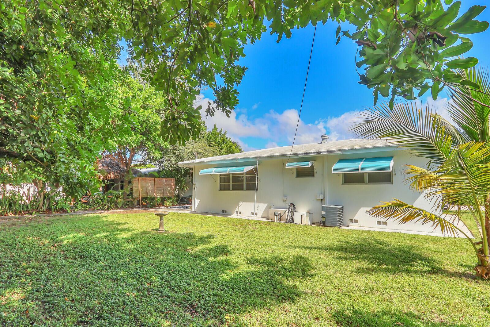 1952 Circle Drive