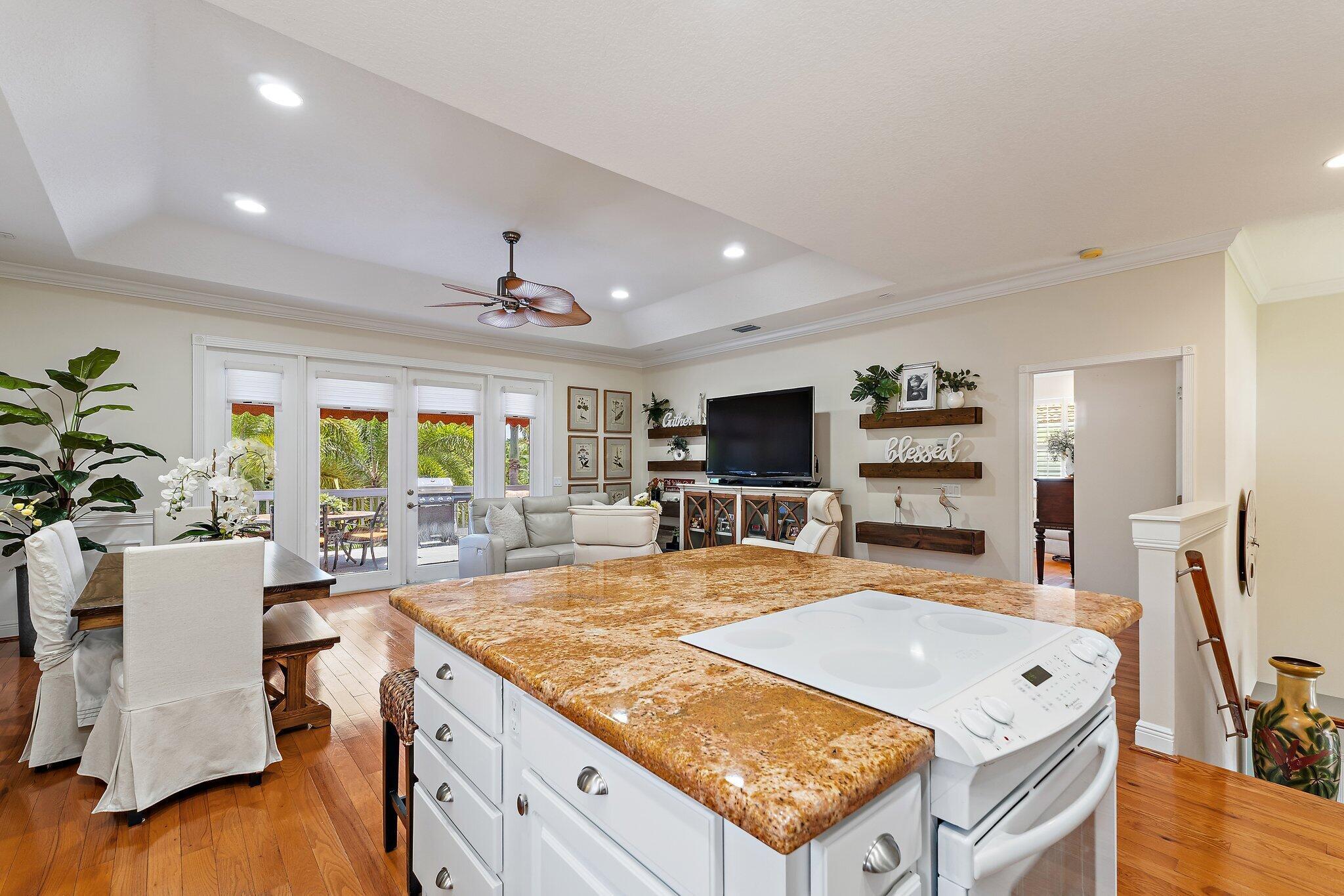 112 Hidden Hollow Drive