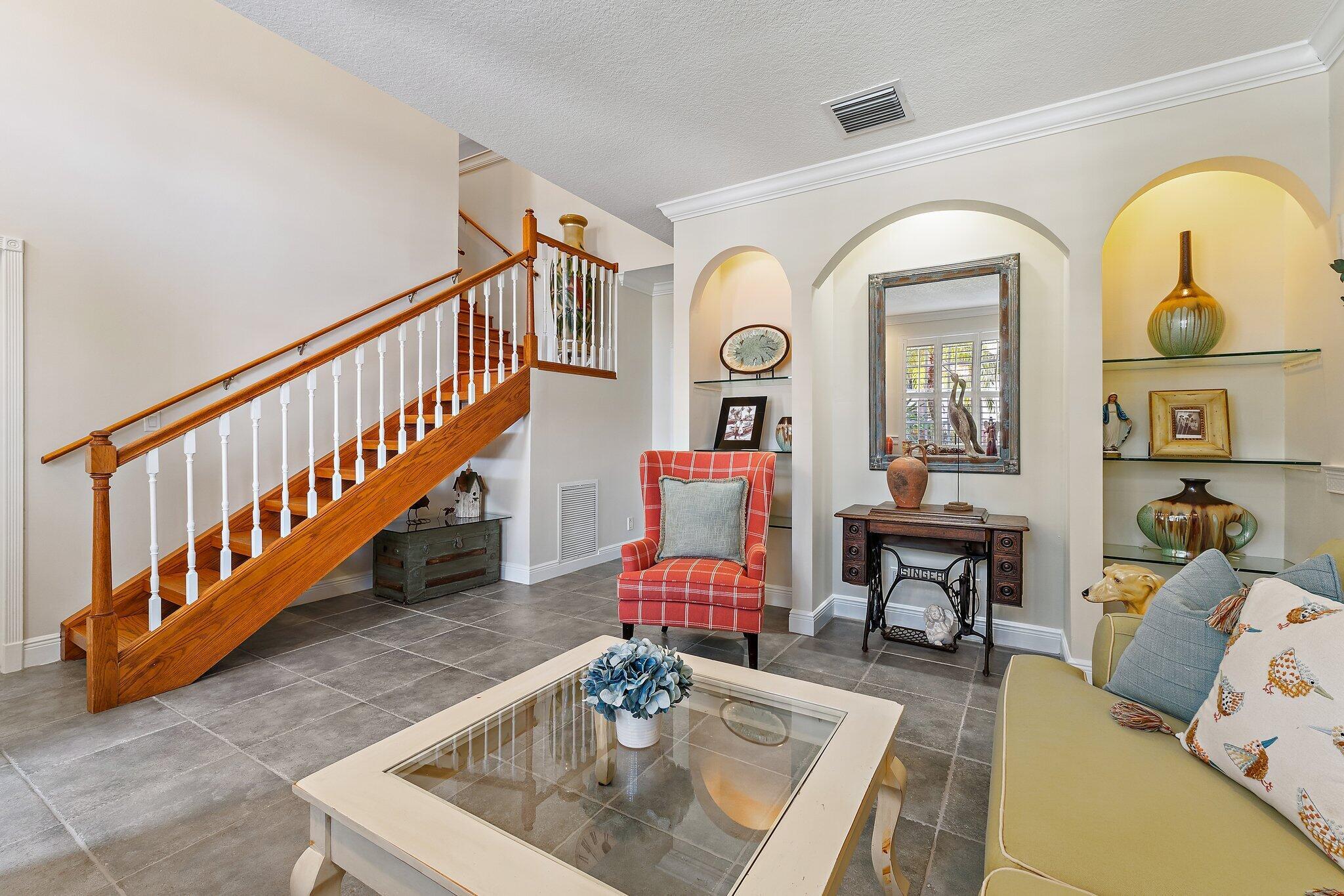 112 Hidden Hollow Drive