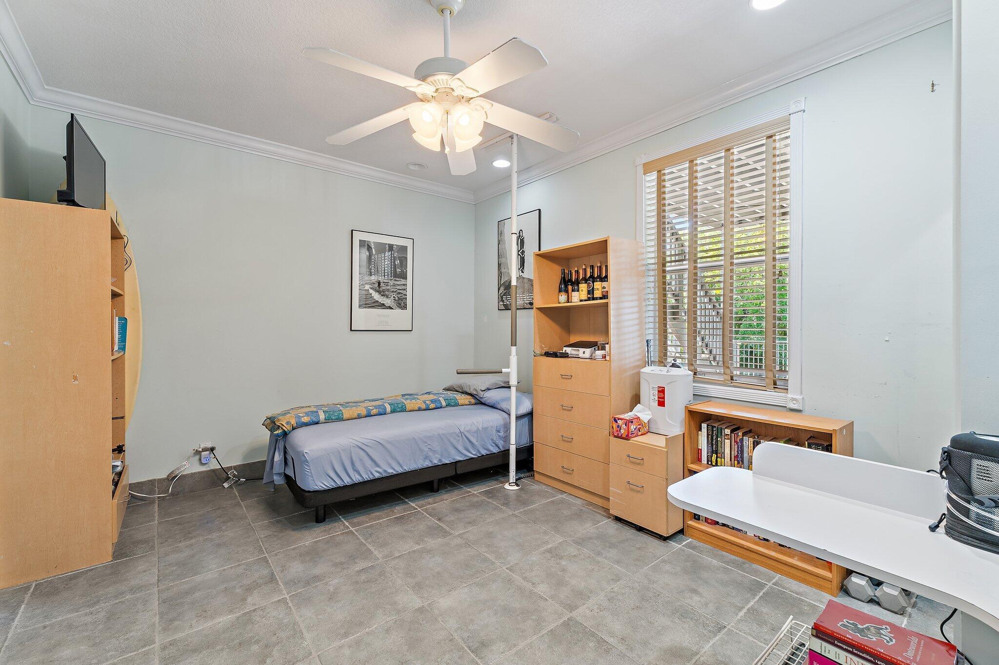 112 Hidden Hollow Drive