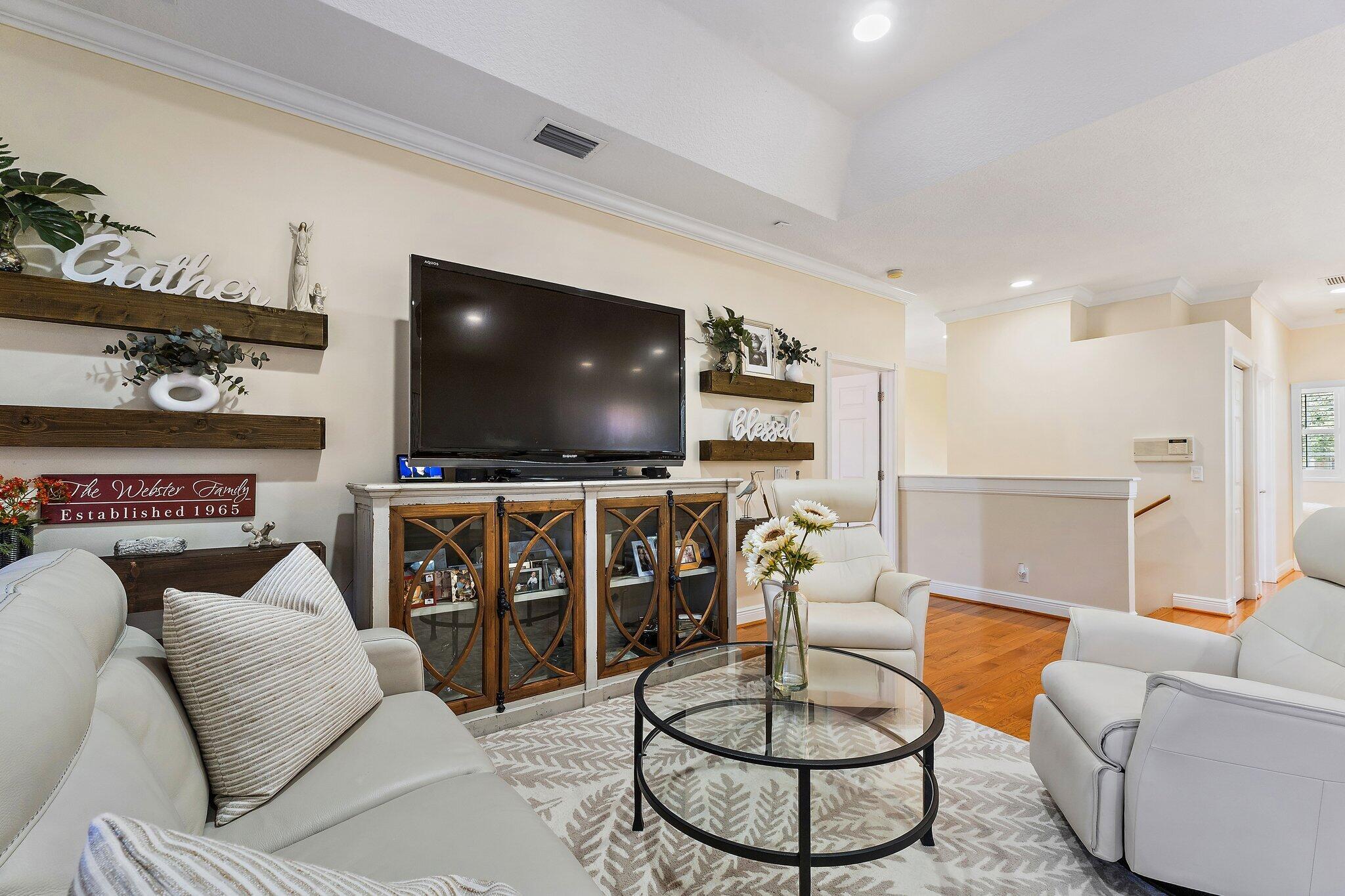 112 Hidden Hollow Drive