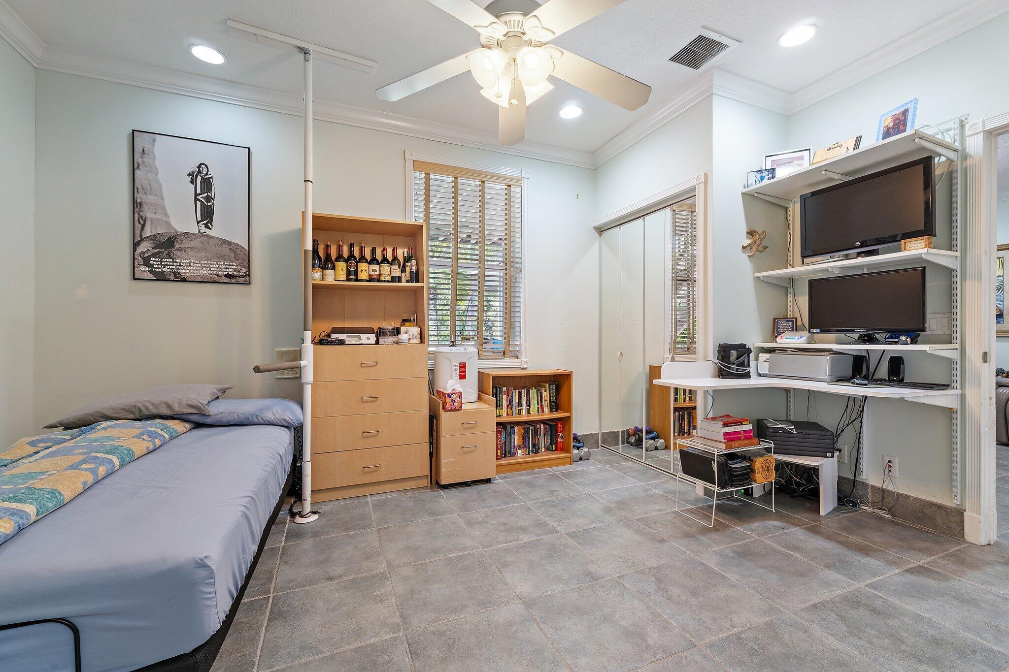 112 Hidden Hollow Drive