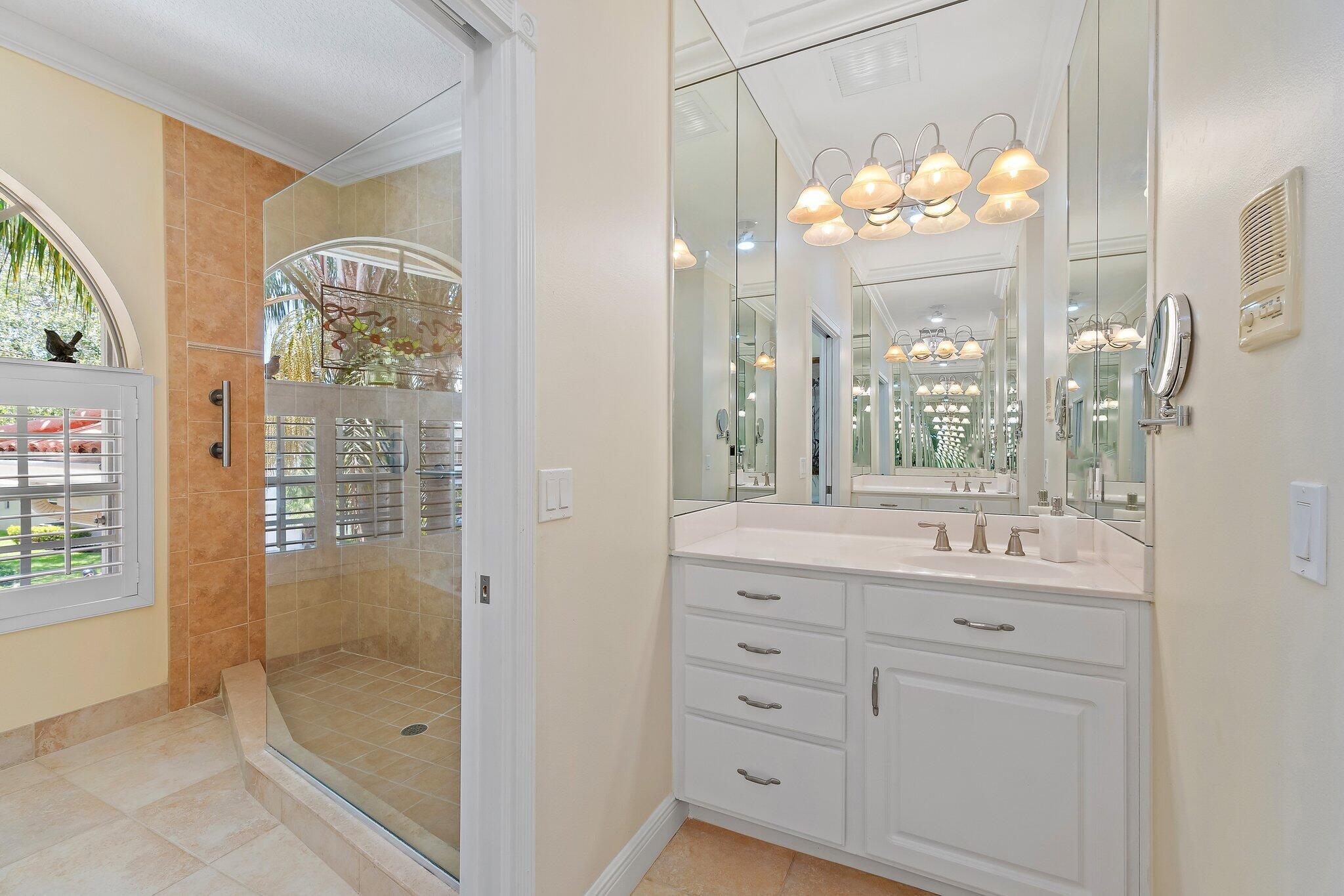 112 Hidden Hollow Drive