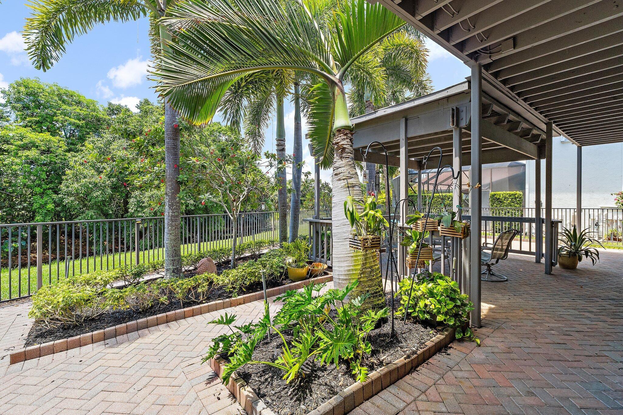 112 Hidden Hollow Drive