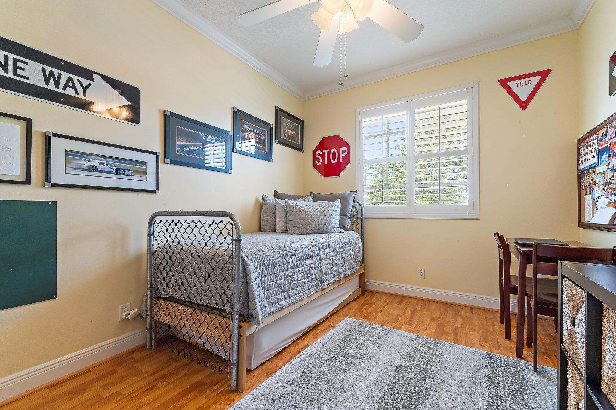 112 Hidden Hollow Drive