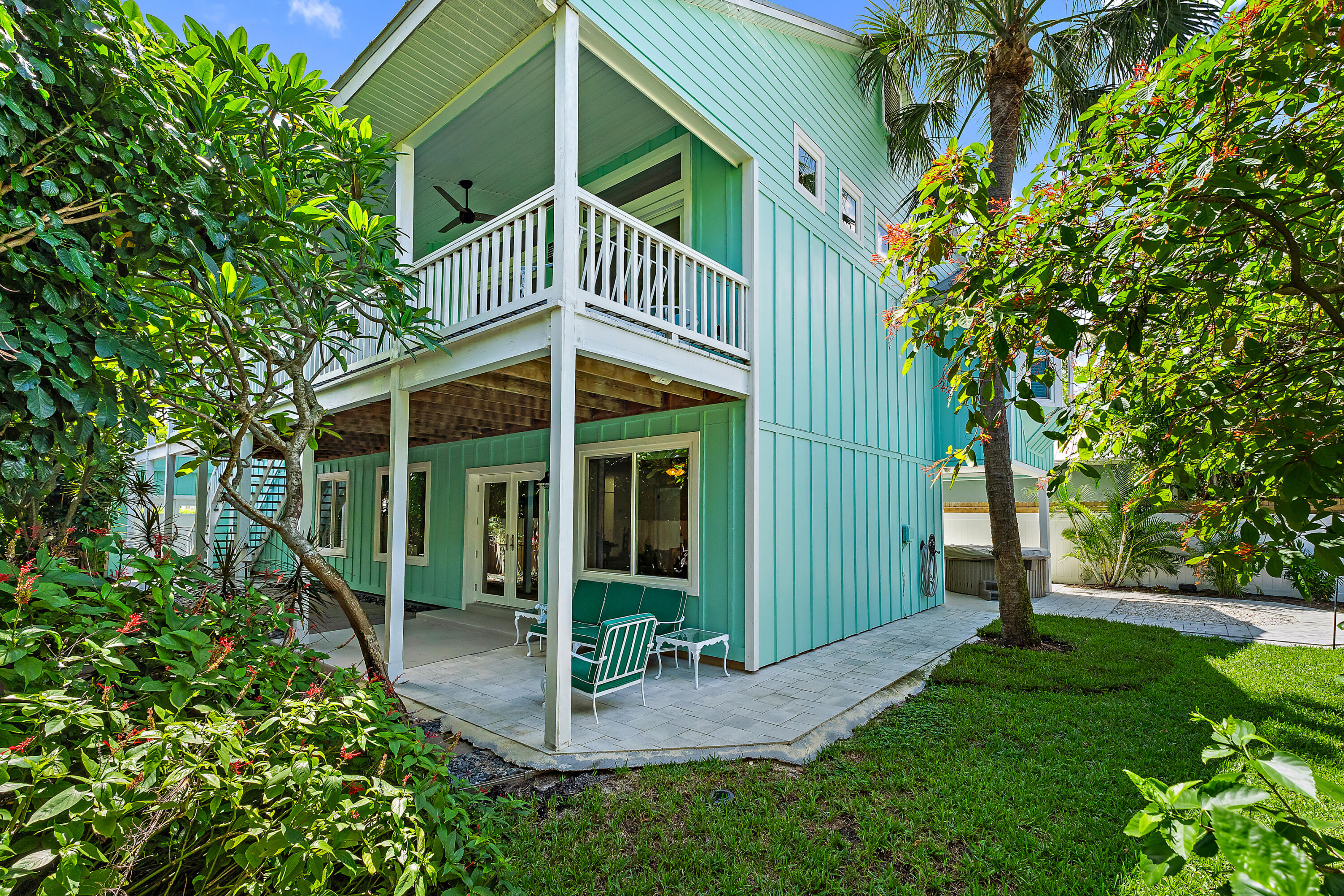 3463 Canal Court