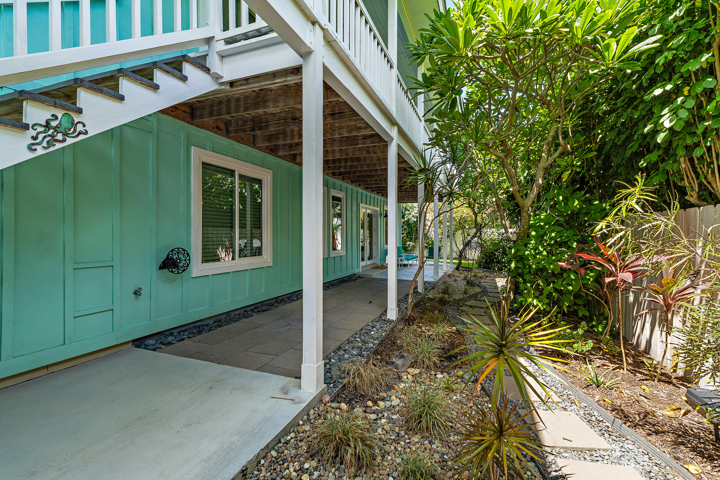 3463 Canal Court