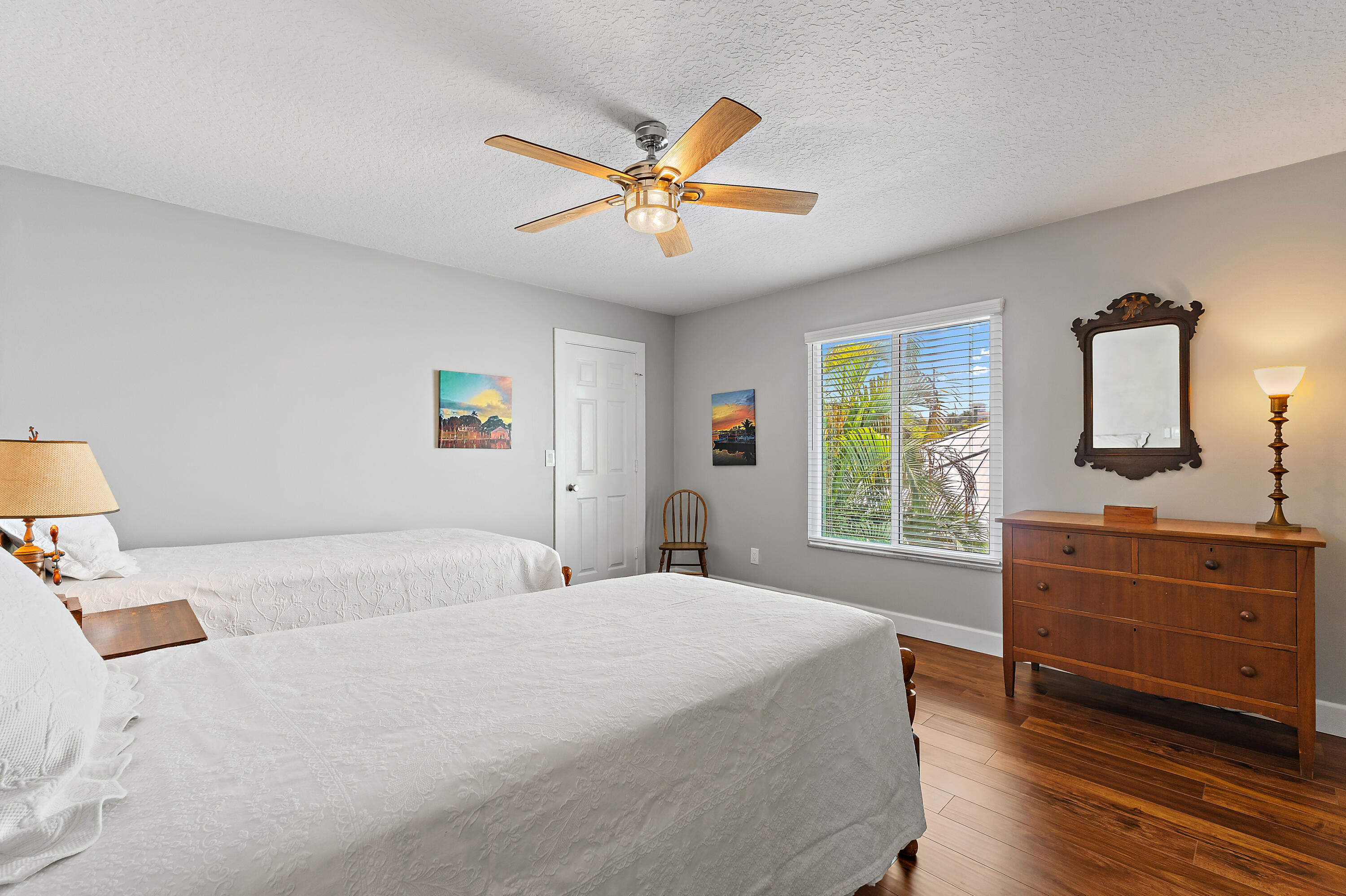 3463 Canal Court