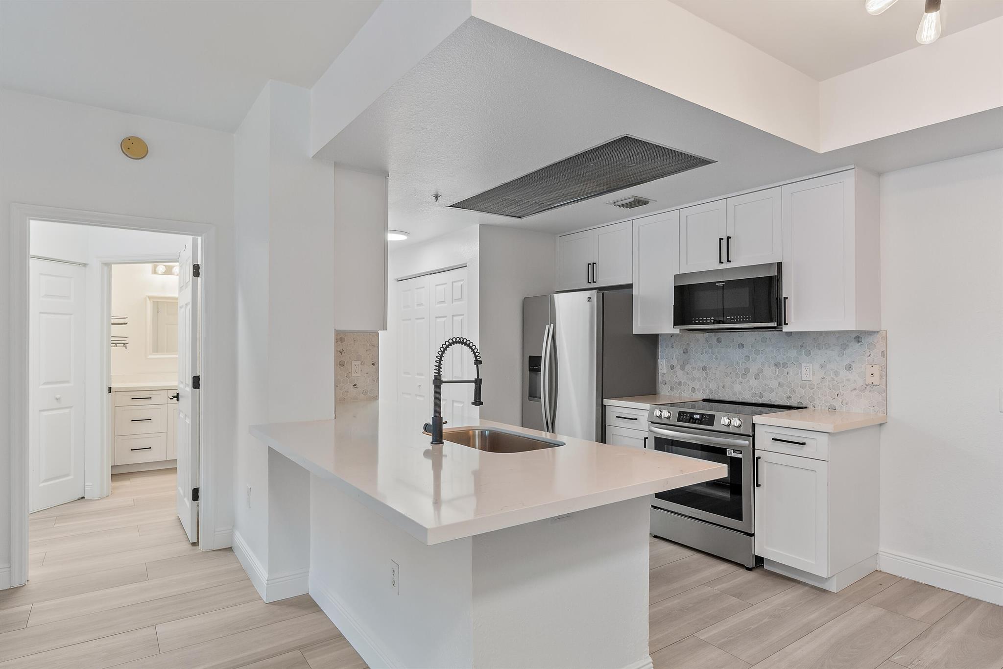 2807 Veronia Drive 107