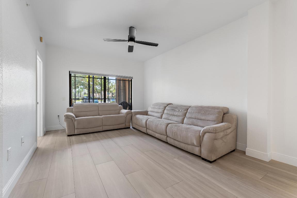 2807 Veronia Drive 107