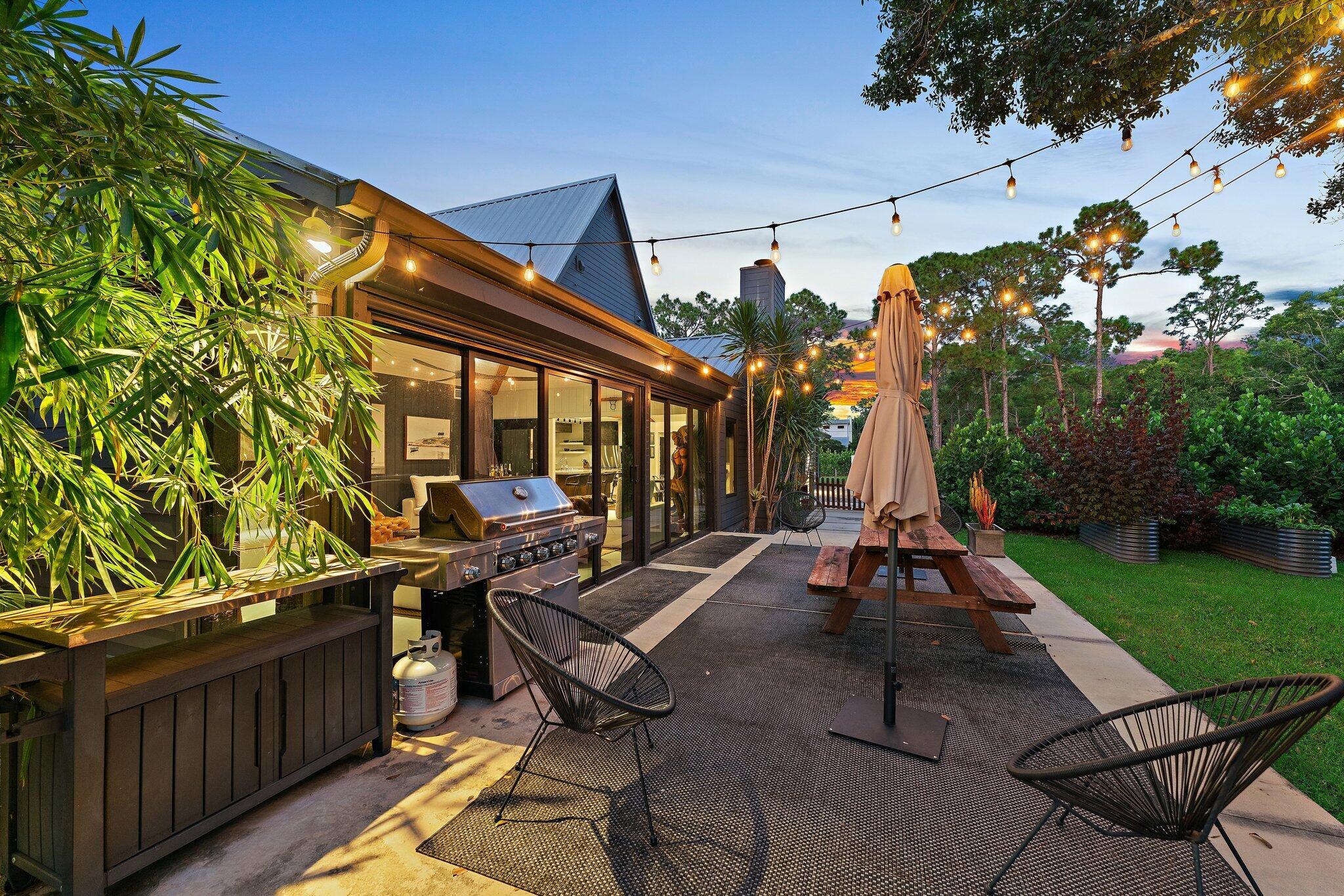 12142 157th Street N