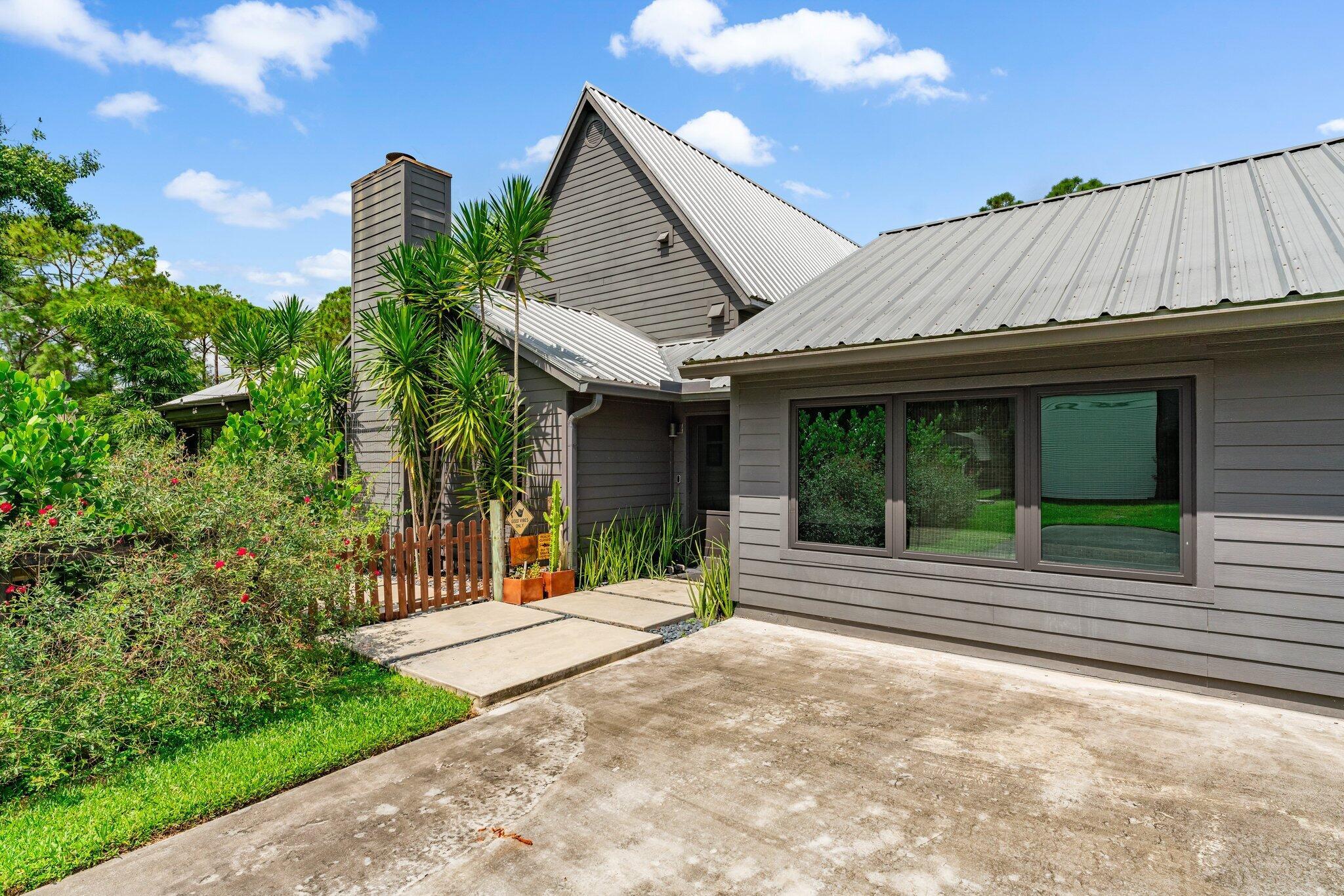 12142 157th Street N