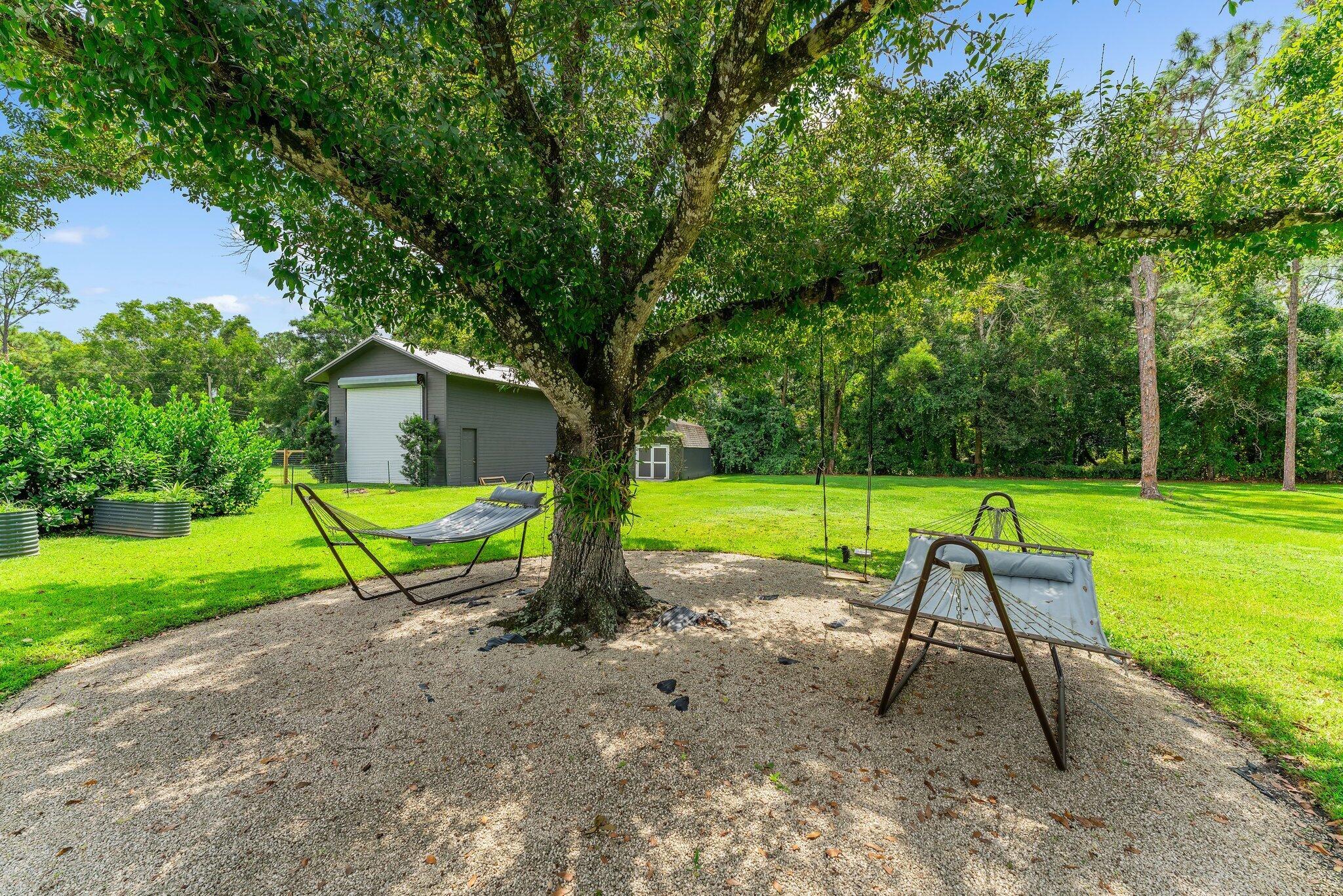 12142 157th Street N