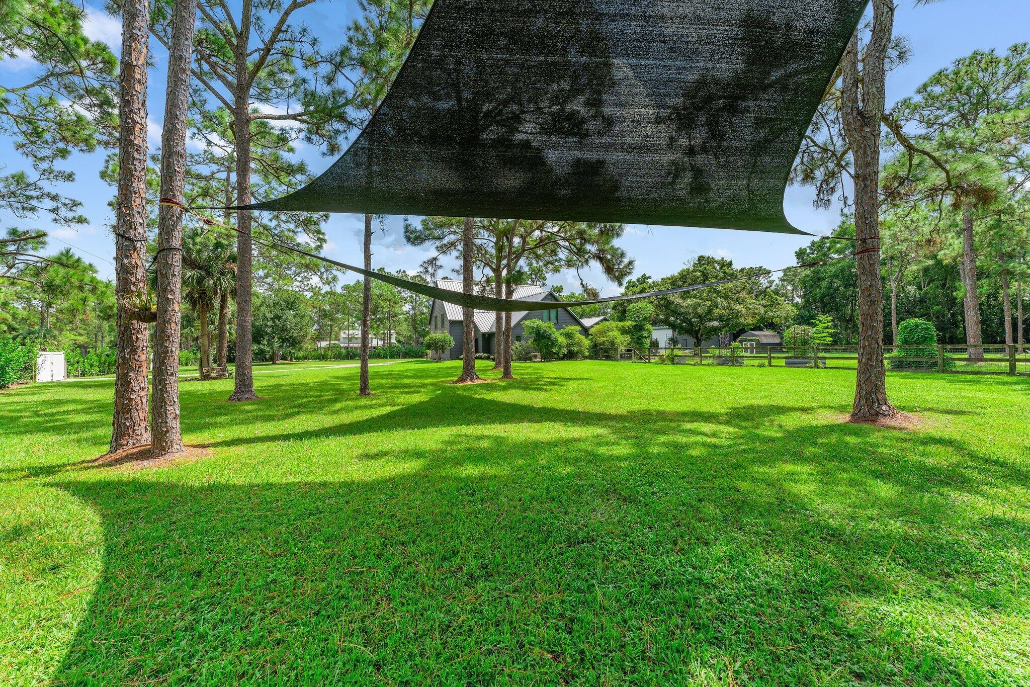 12142 157th Street N