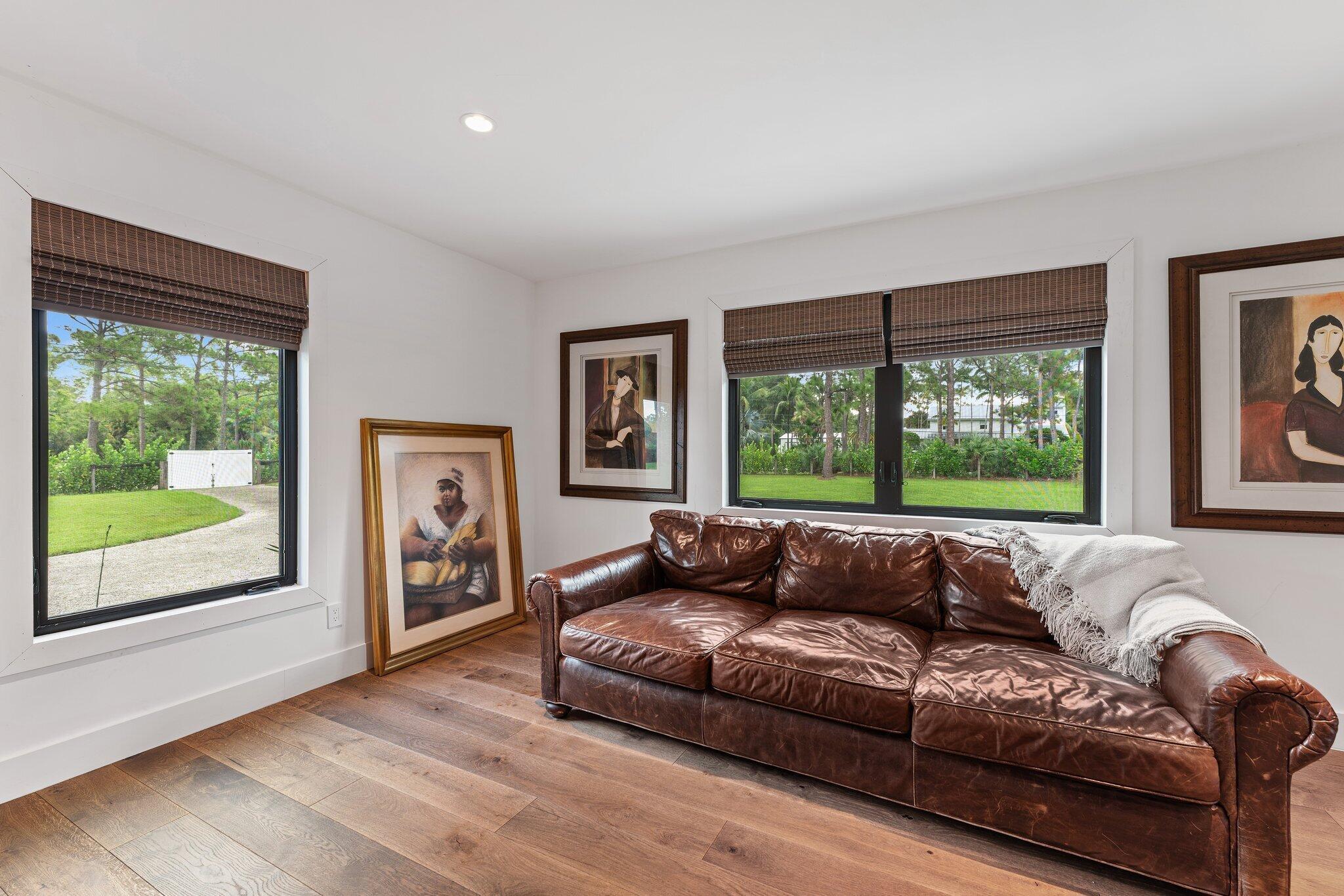 12142 157th Street N