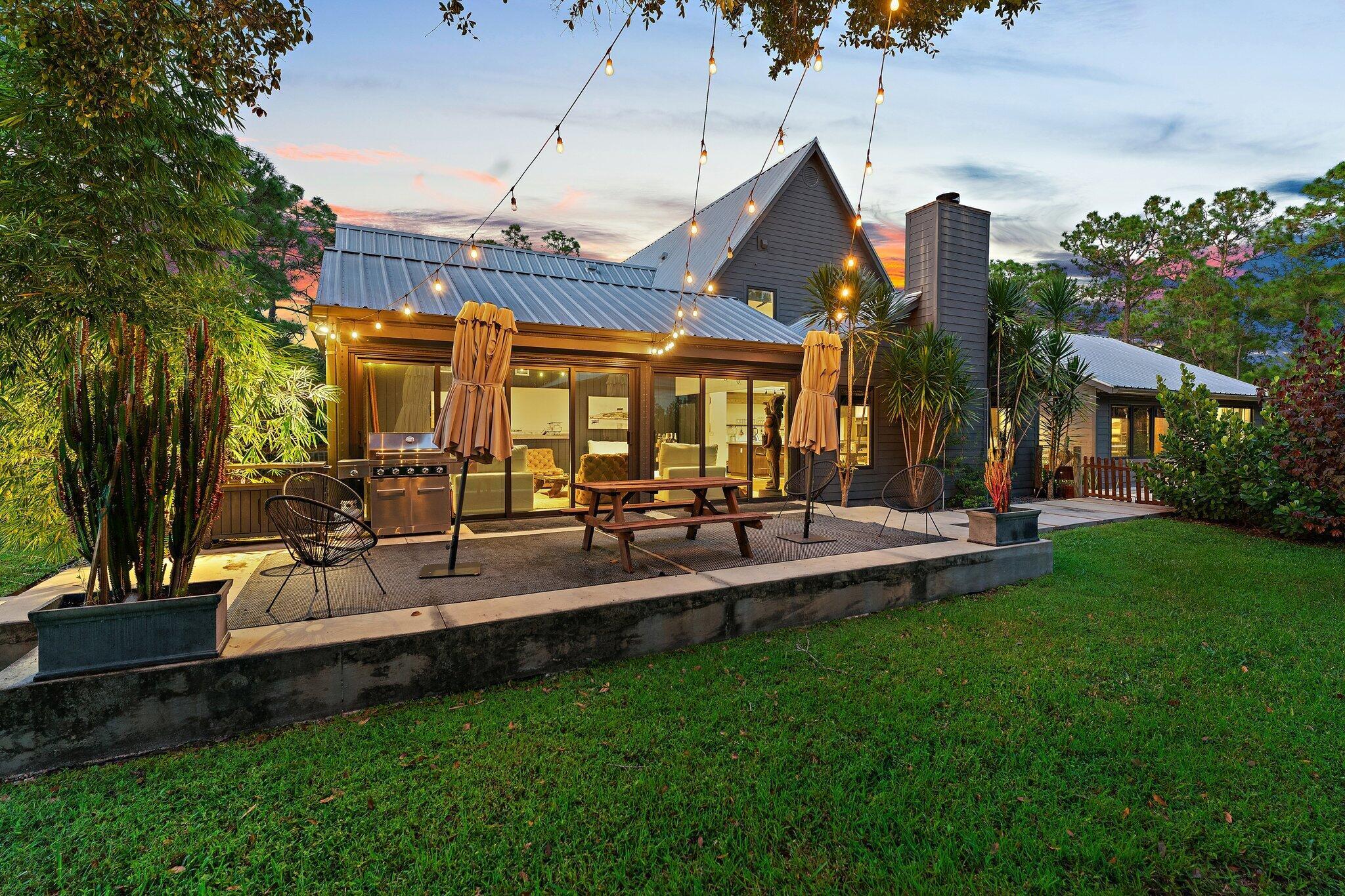 12142 157th Street N