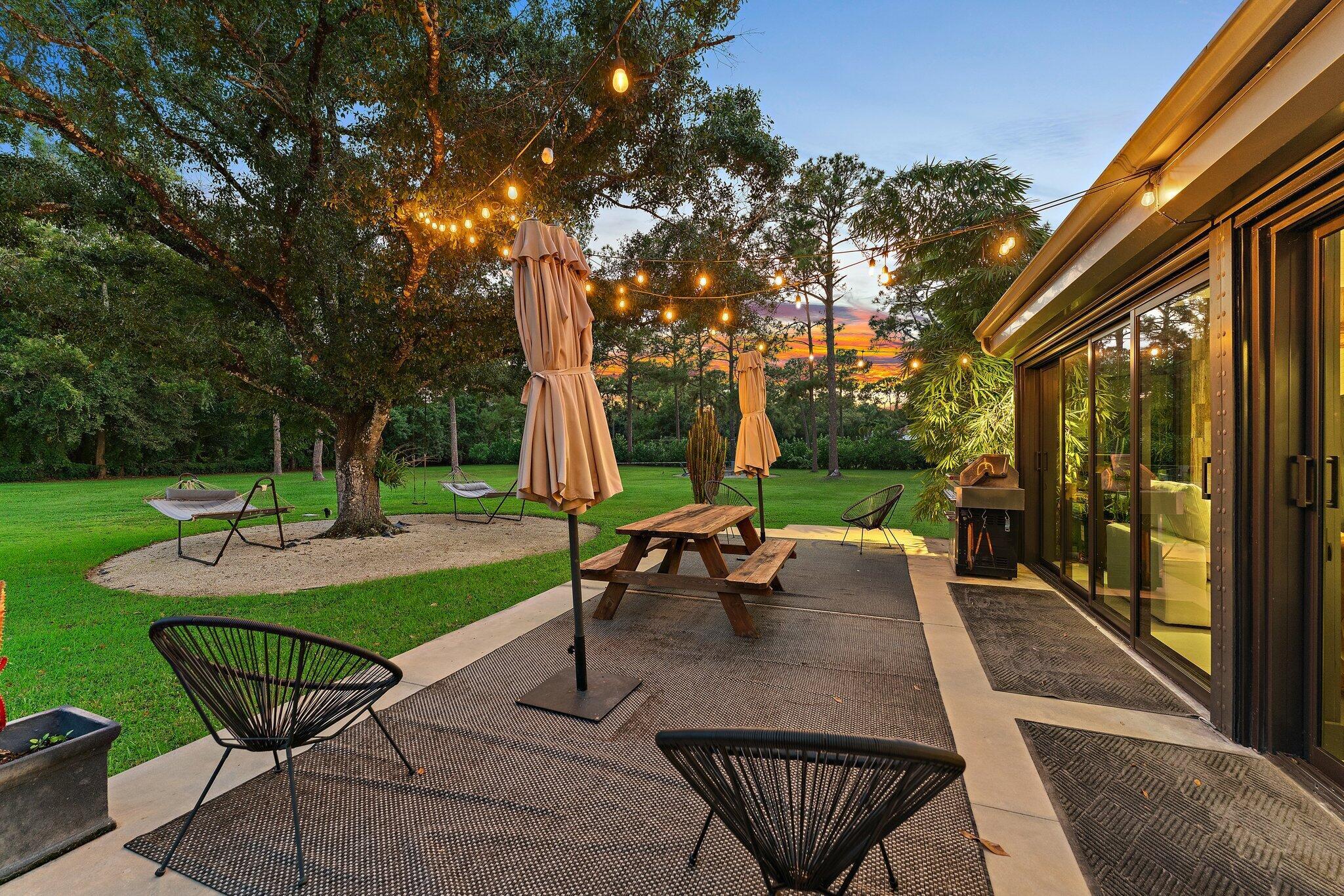 12142 157th Street N