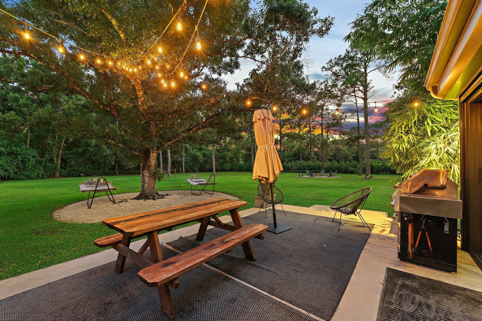 12142 157th Street N