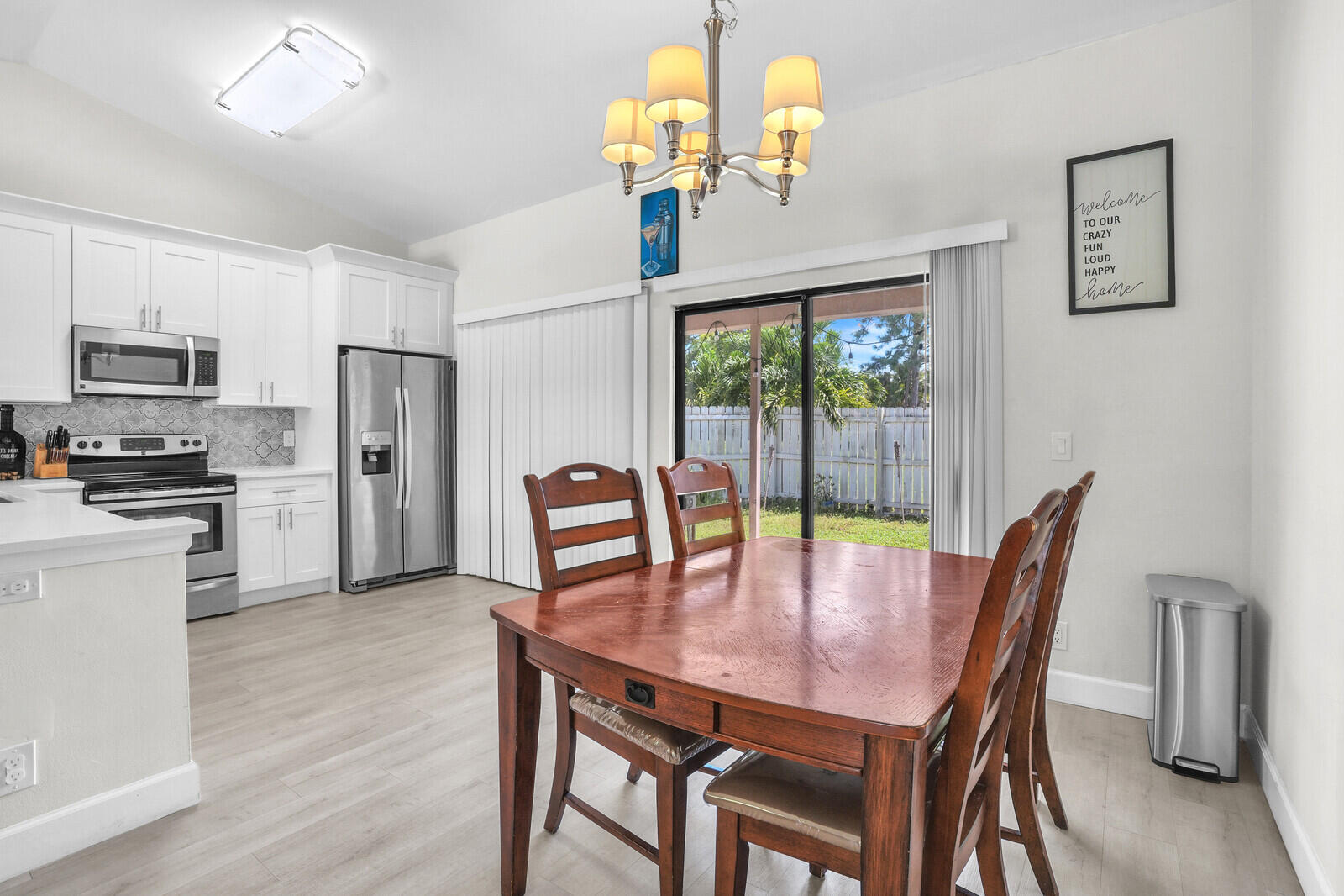 118 Sherwood Circle 8a