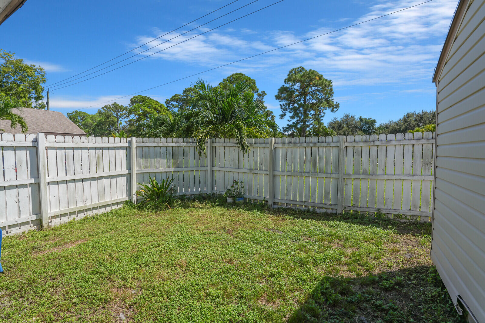 118 Sherwood Circle 8a