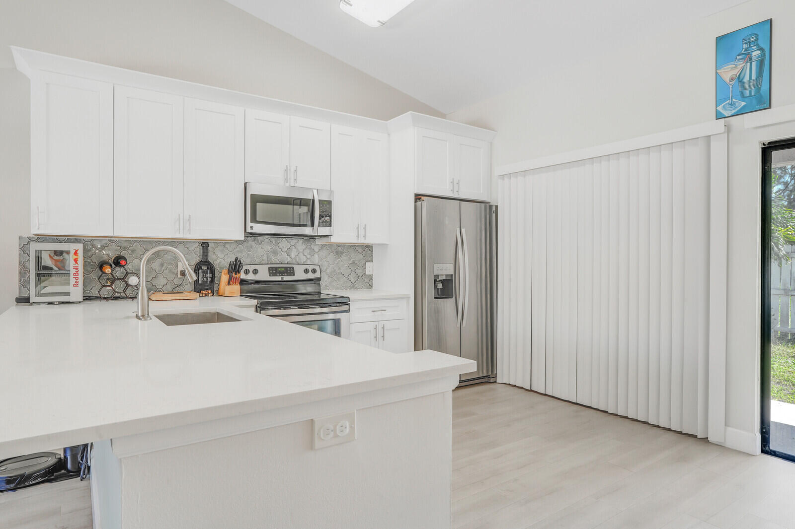 118 Sherwood Circle 8a