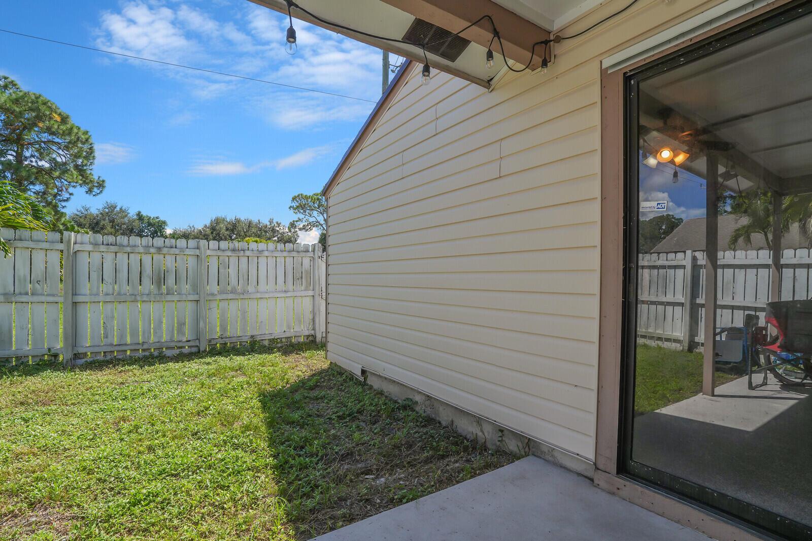 118 Sherwood Circle 8a