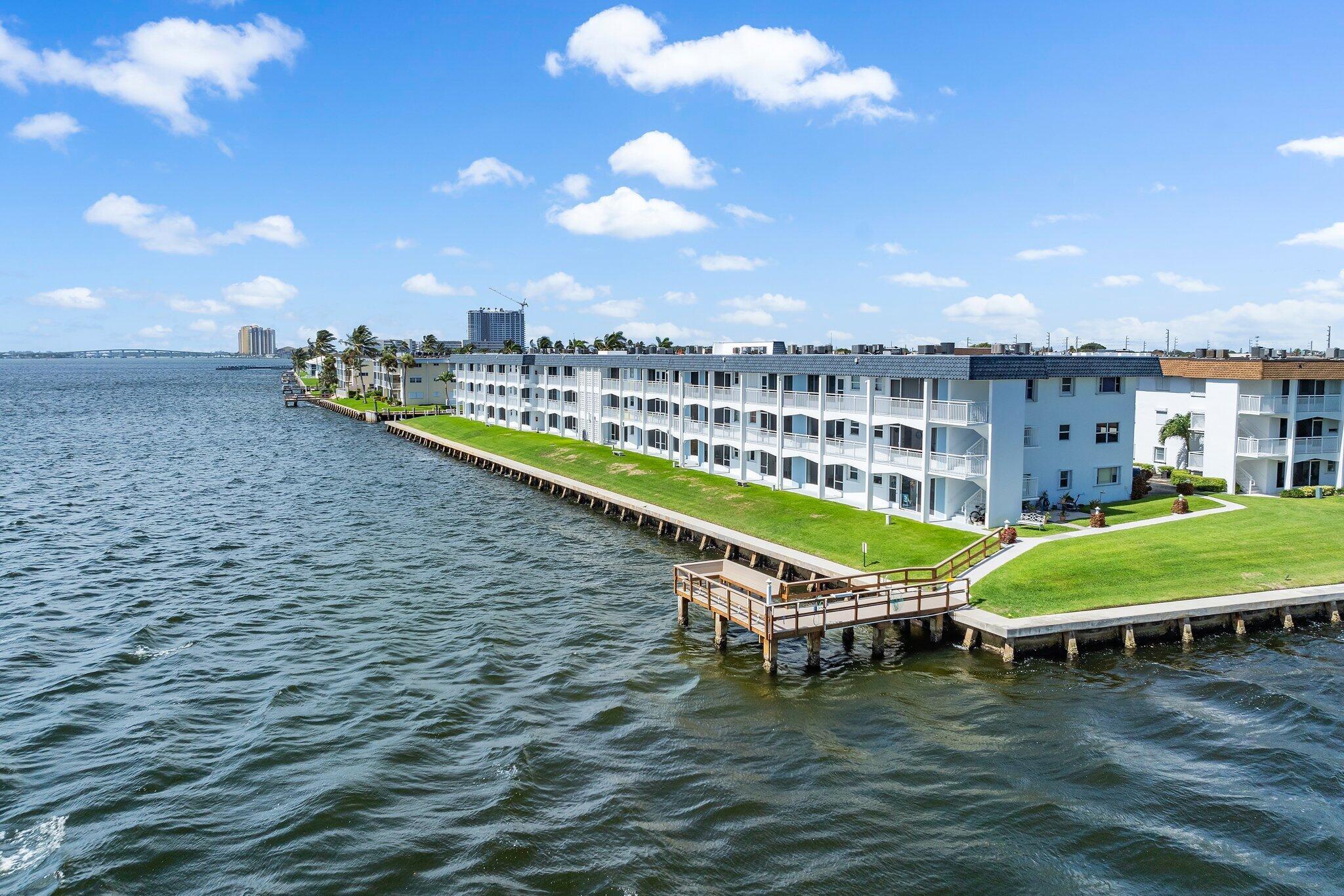 100 Shore Court 105