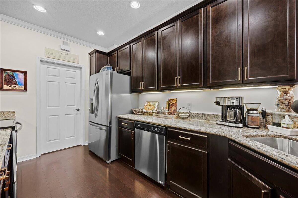 1108 S Community Drive