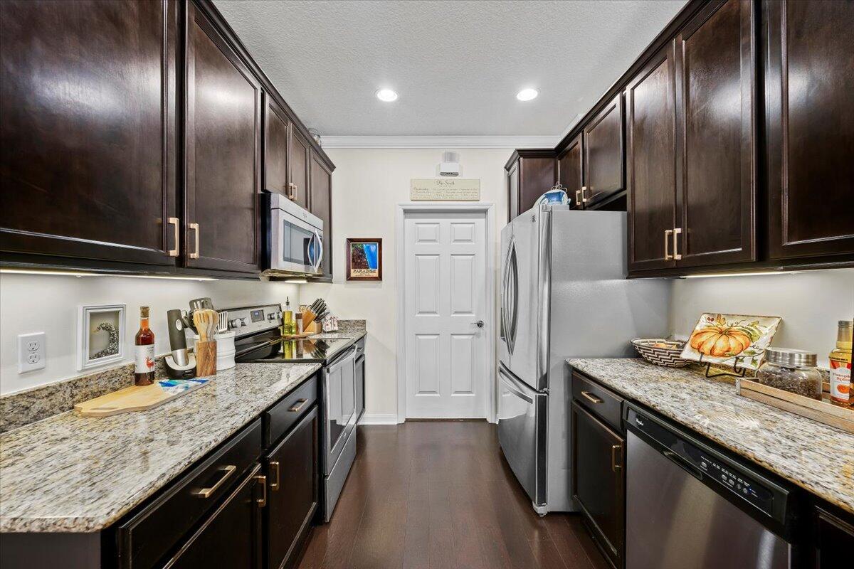 1108 S Community Drive