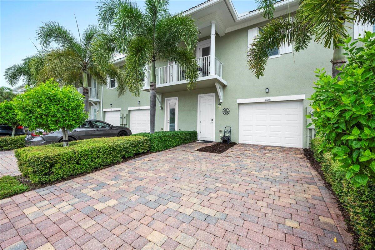 1108 S Community Drive