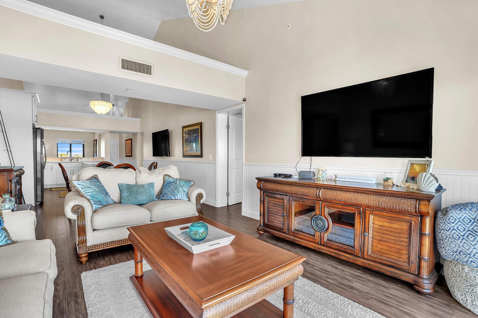 801 Seafarer Circle 505