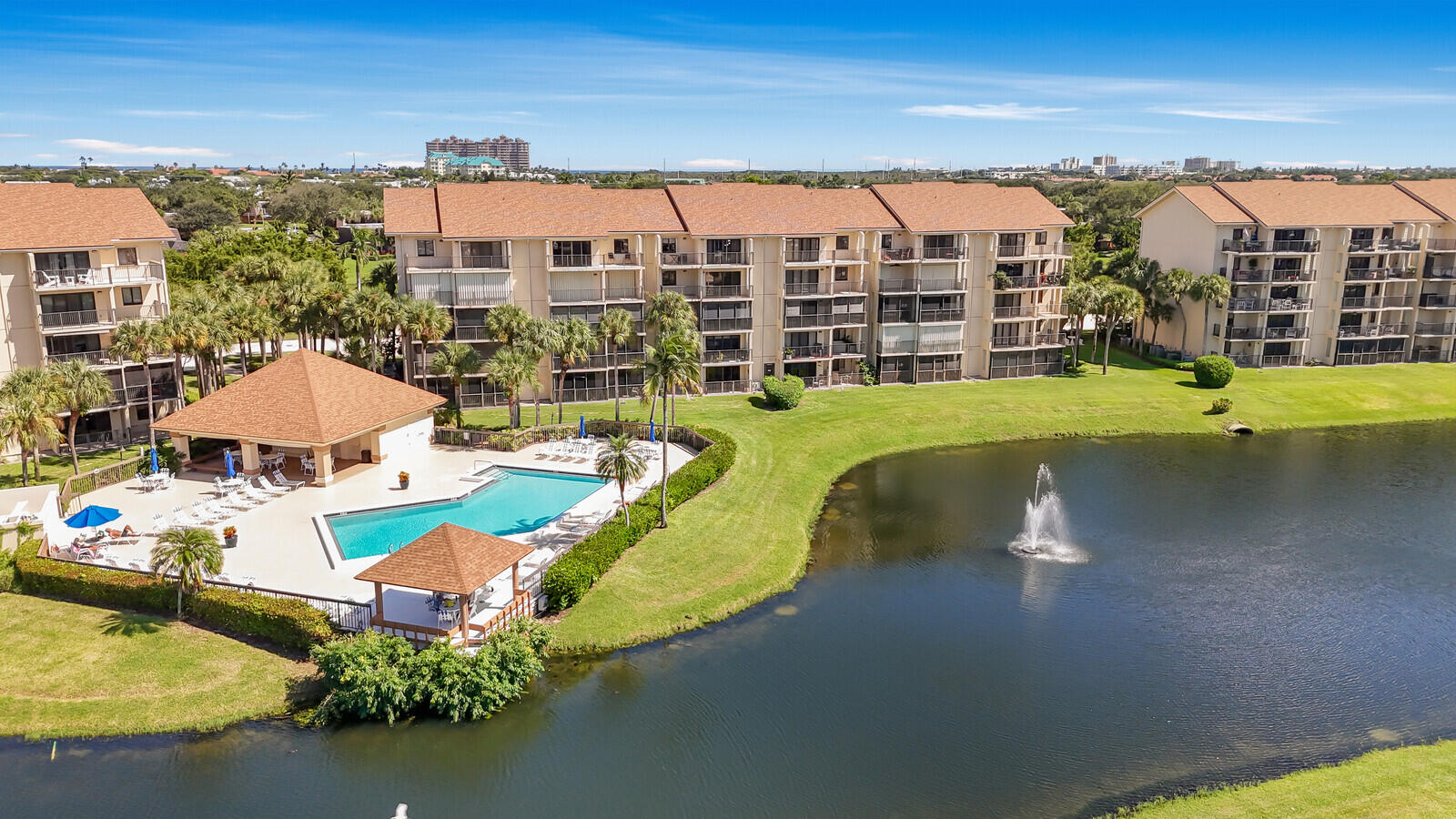 801 Seafarer Circle 505