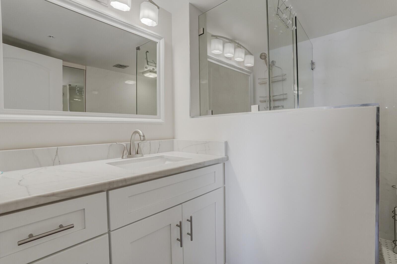 801 Seafarer Circle 505