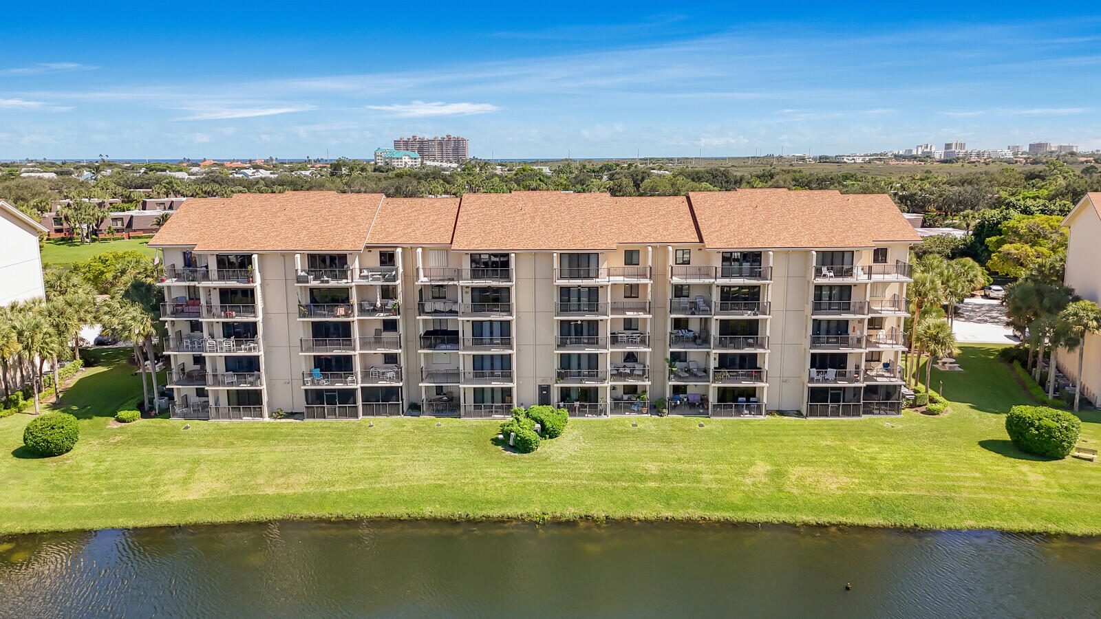 801 Seafarer Circle 505