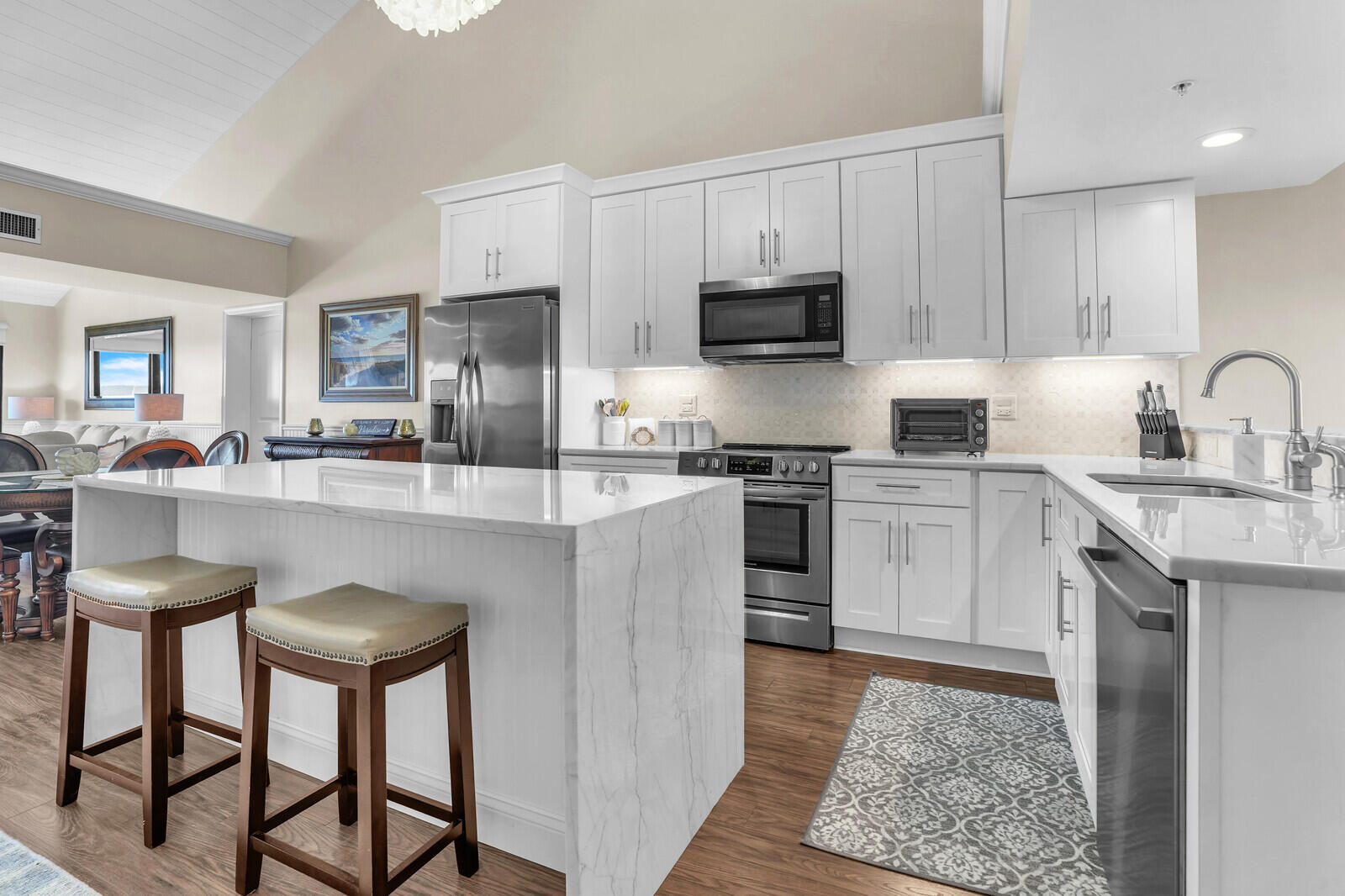 801 Seafarer Circle 505